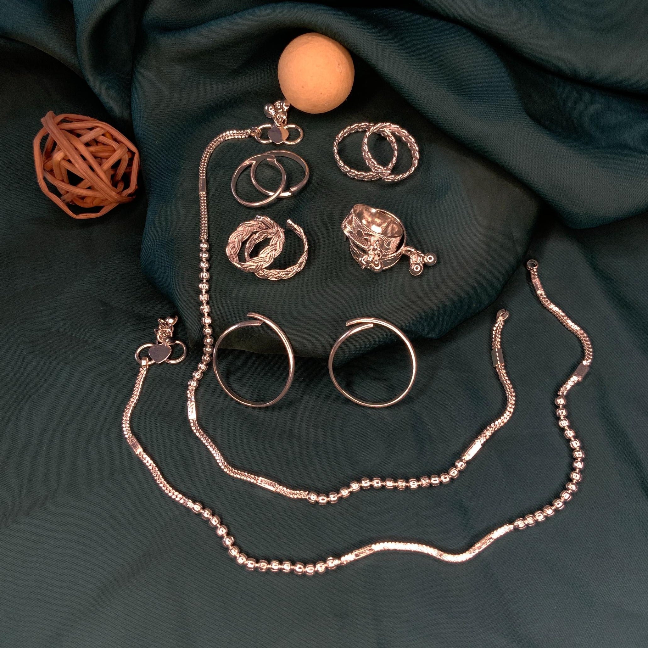 Delightful Silver Oxidised Anklet & Toe Rings Combo - Abdesignsjewellery