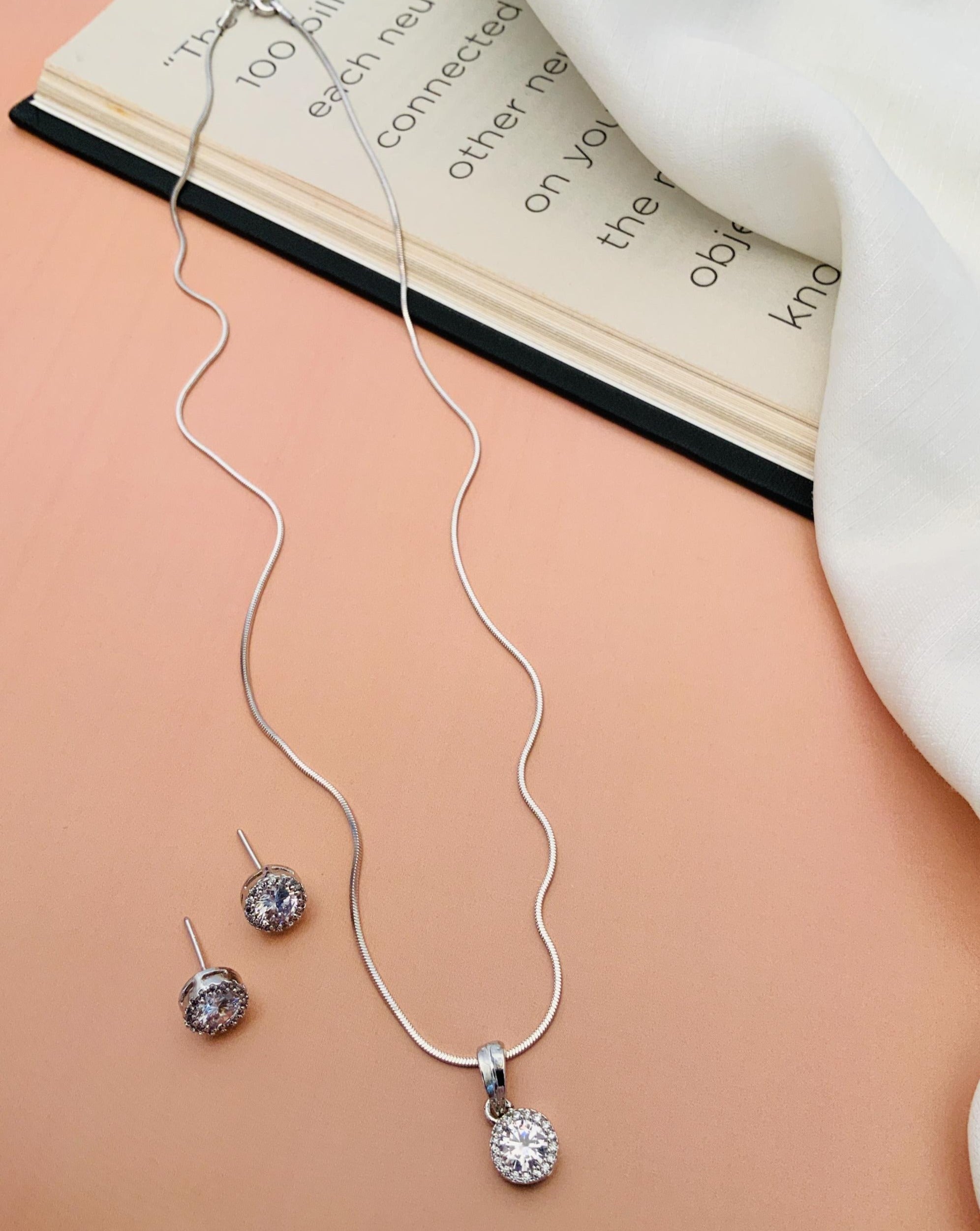 Beautiful American Diamond Gold Plated Pendant Chain Set