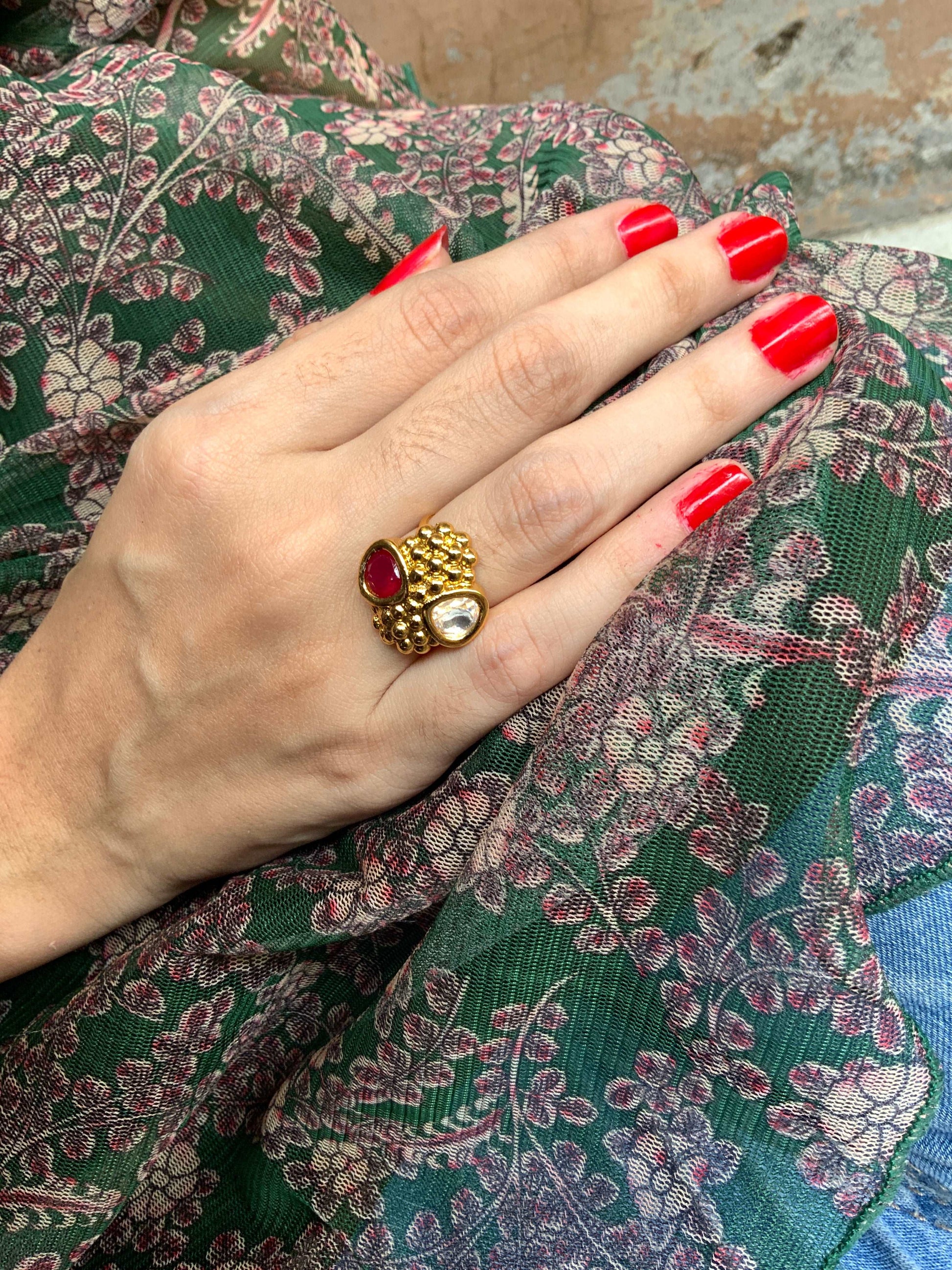 Antique Golden Beautiful Ring - Abdesignsjewellery