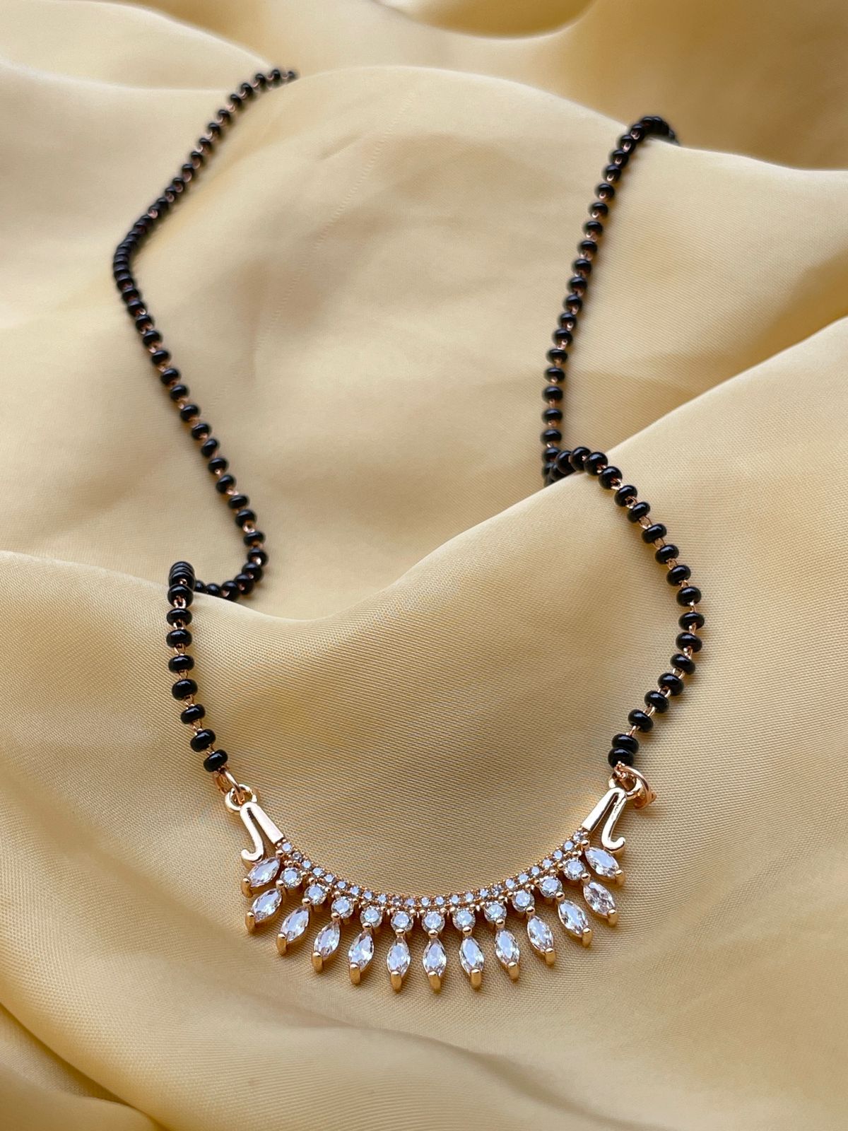 Elegant Gold Diamond Mangalsutra - Abdesignsjewellery