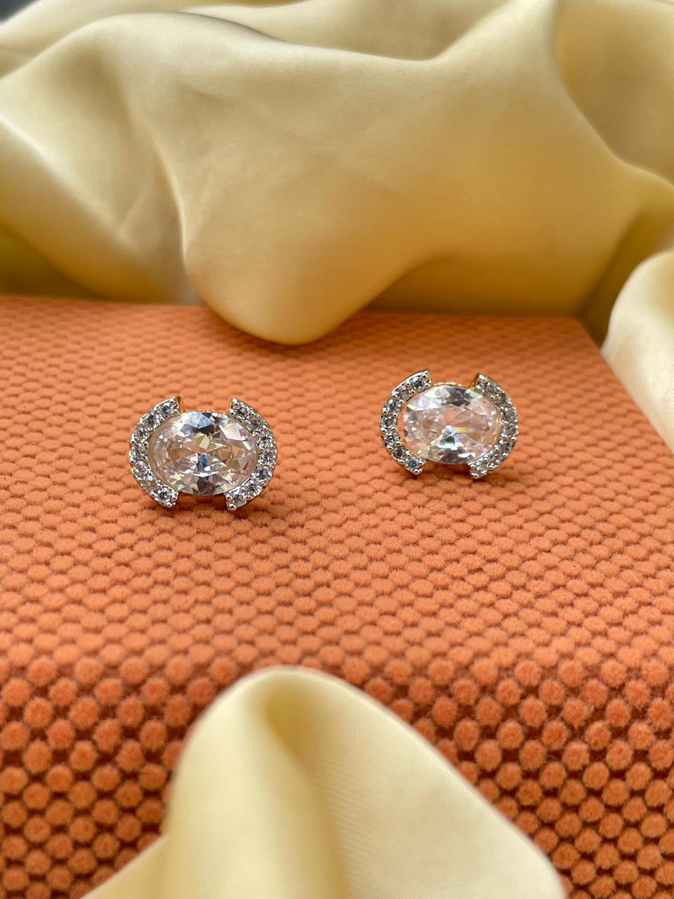 Sterling Silver Cz Oval Cut Stud Earring