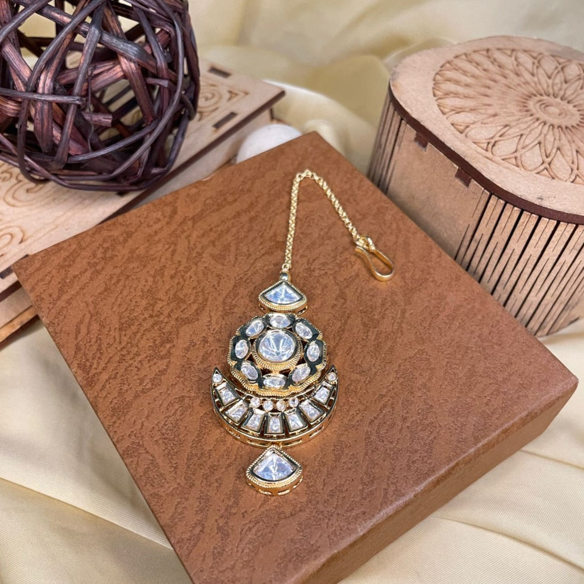 Elite Gold Plated Royal Polki MaangTikka - Abdesignsjewellery