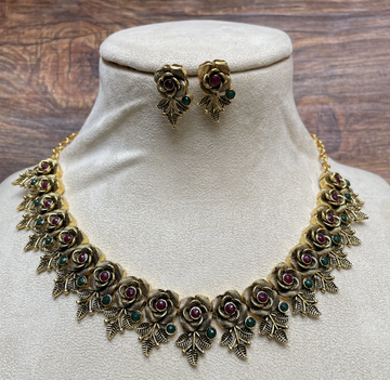 Vintage Gold Plated Necklaces Designs 2022
