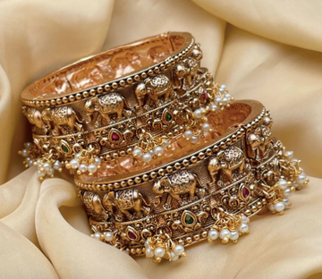 Gold Antique Bangle Designs To Light Up Your Festive Ethnic Wears | Abdesigns