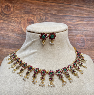 5 Adorable Antique Neckpieces To Invest On This Festive Season 2022!!
