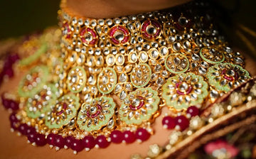 Understanding the Cultural Importance of a Gold Mangalsutra