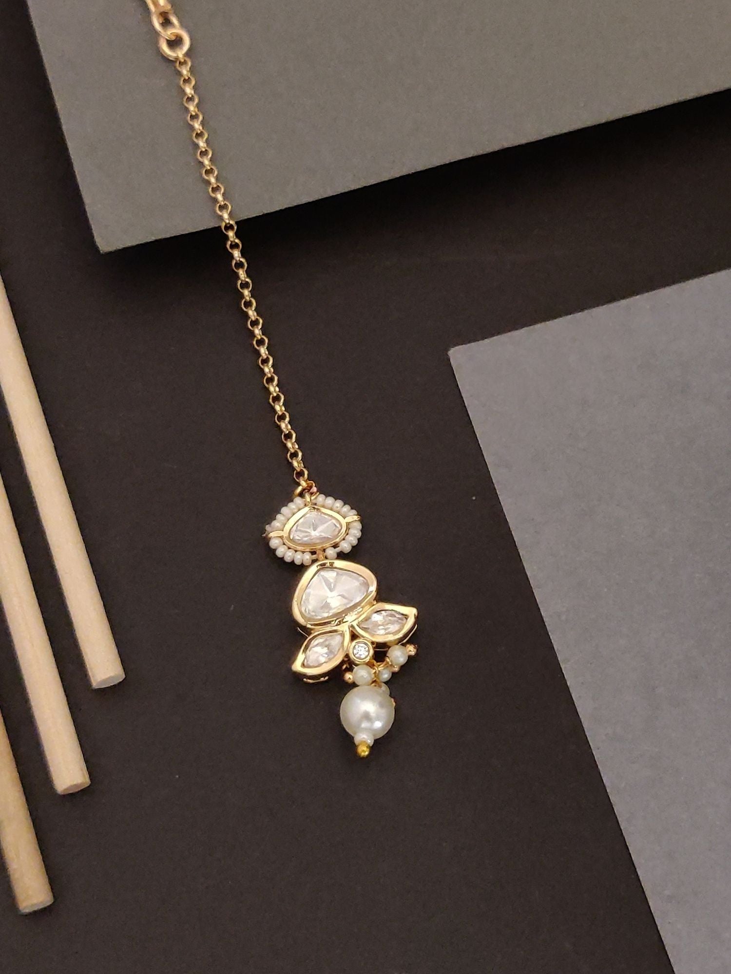 Abdesigns Gold Plated Kundan Maangtikka