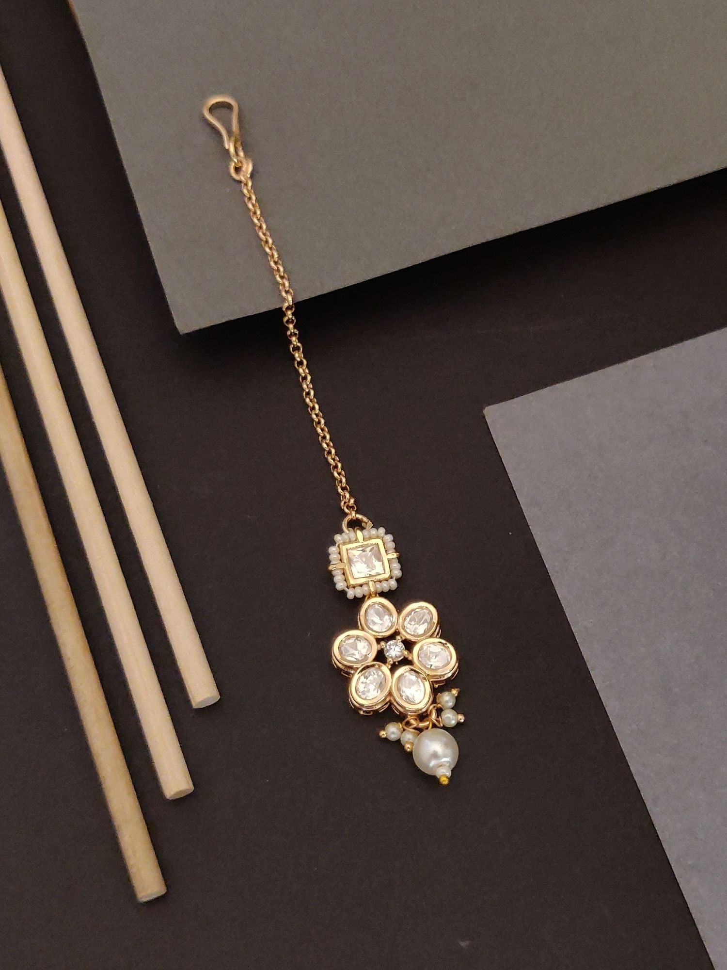 Abdesigns Gold Plated Kundan Maangtikka