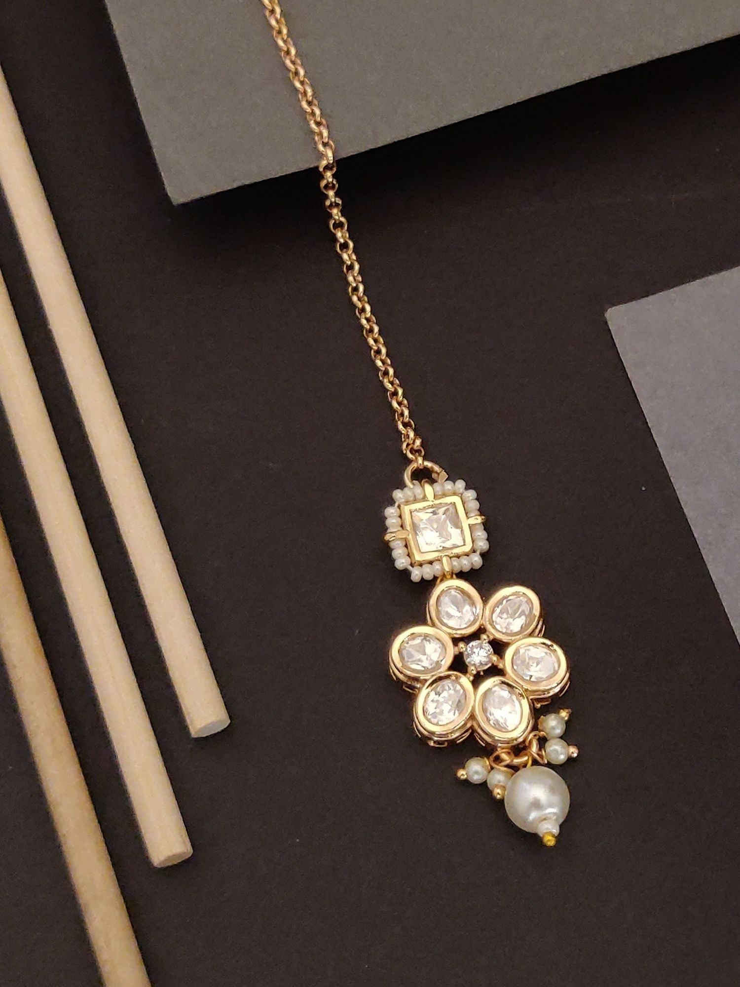 Abdesigns Gold Plated Kundan Maangtikka