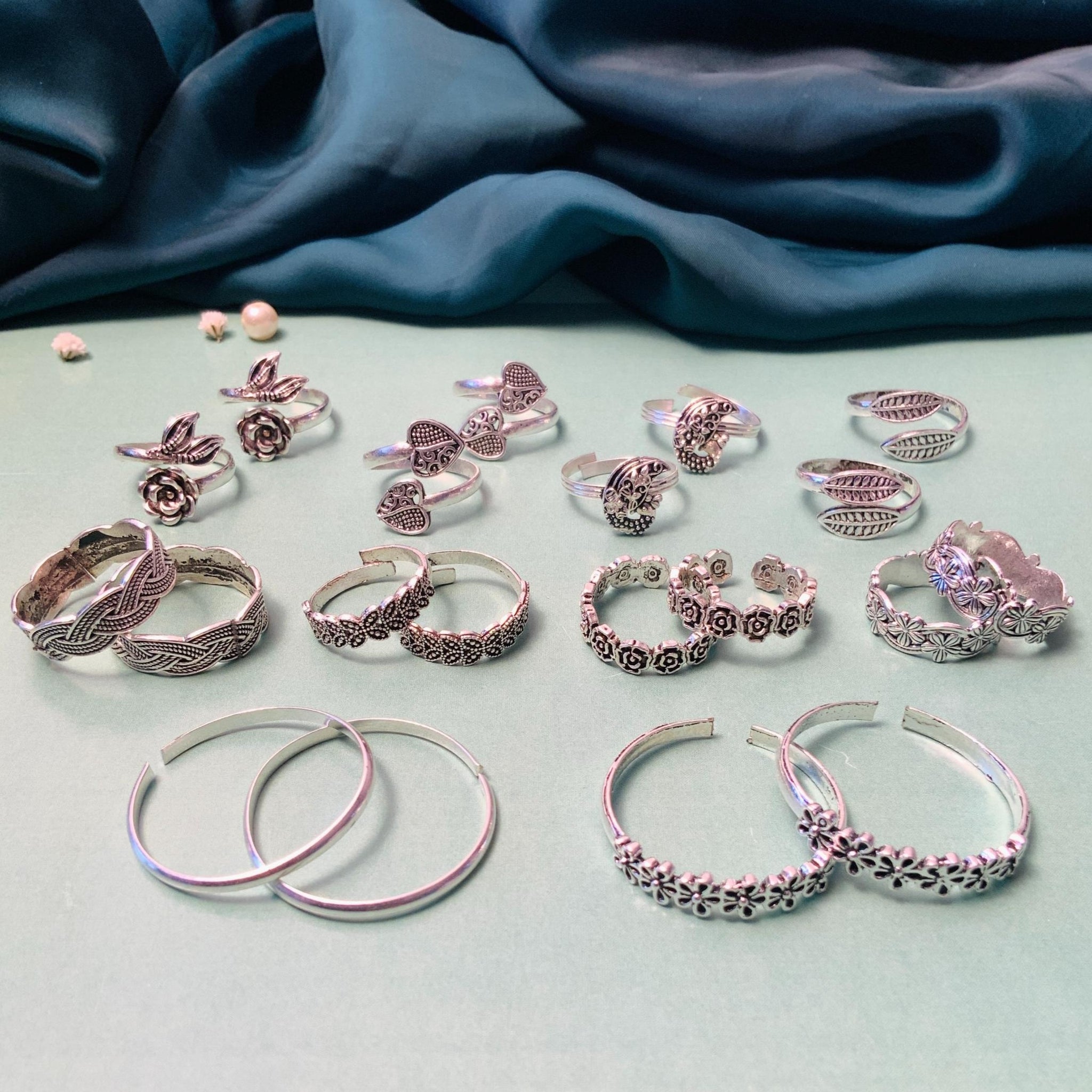 Gorgeous Pack of 10 Silver Oxidised Toe-rings Designs - Abdesignsjewellery
