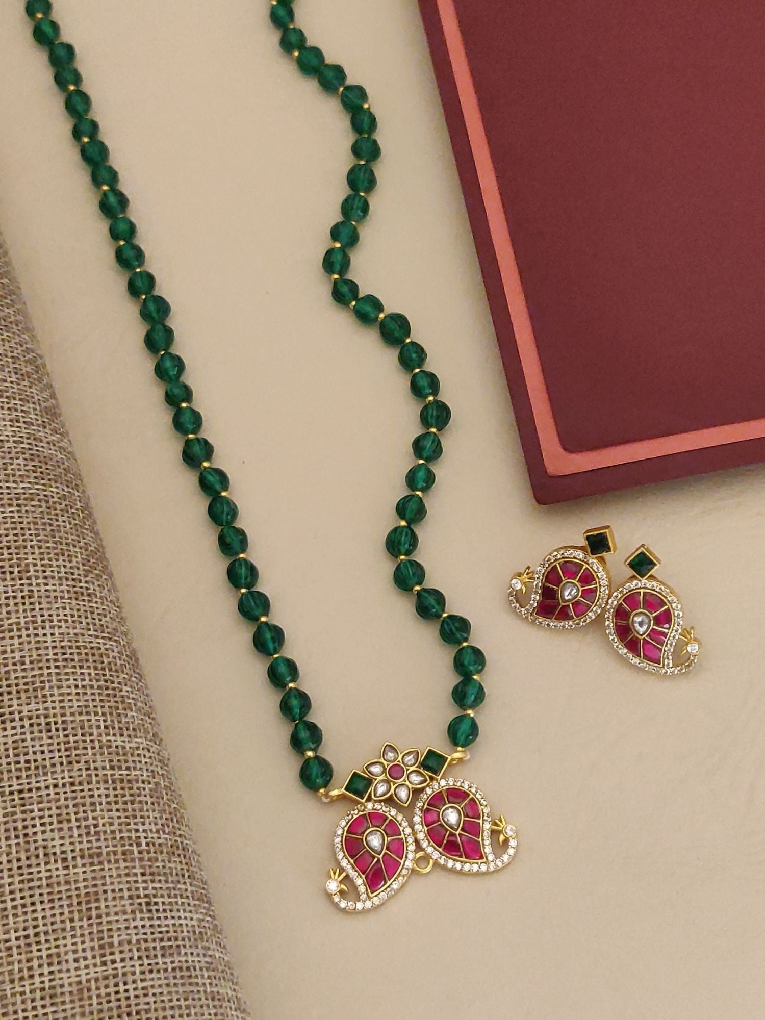 Abdesigns Green Beads Gold Plated Pendant Set