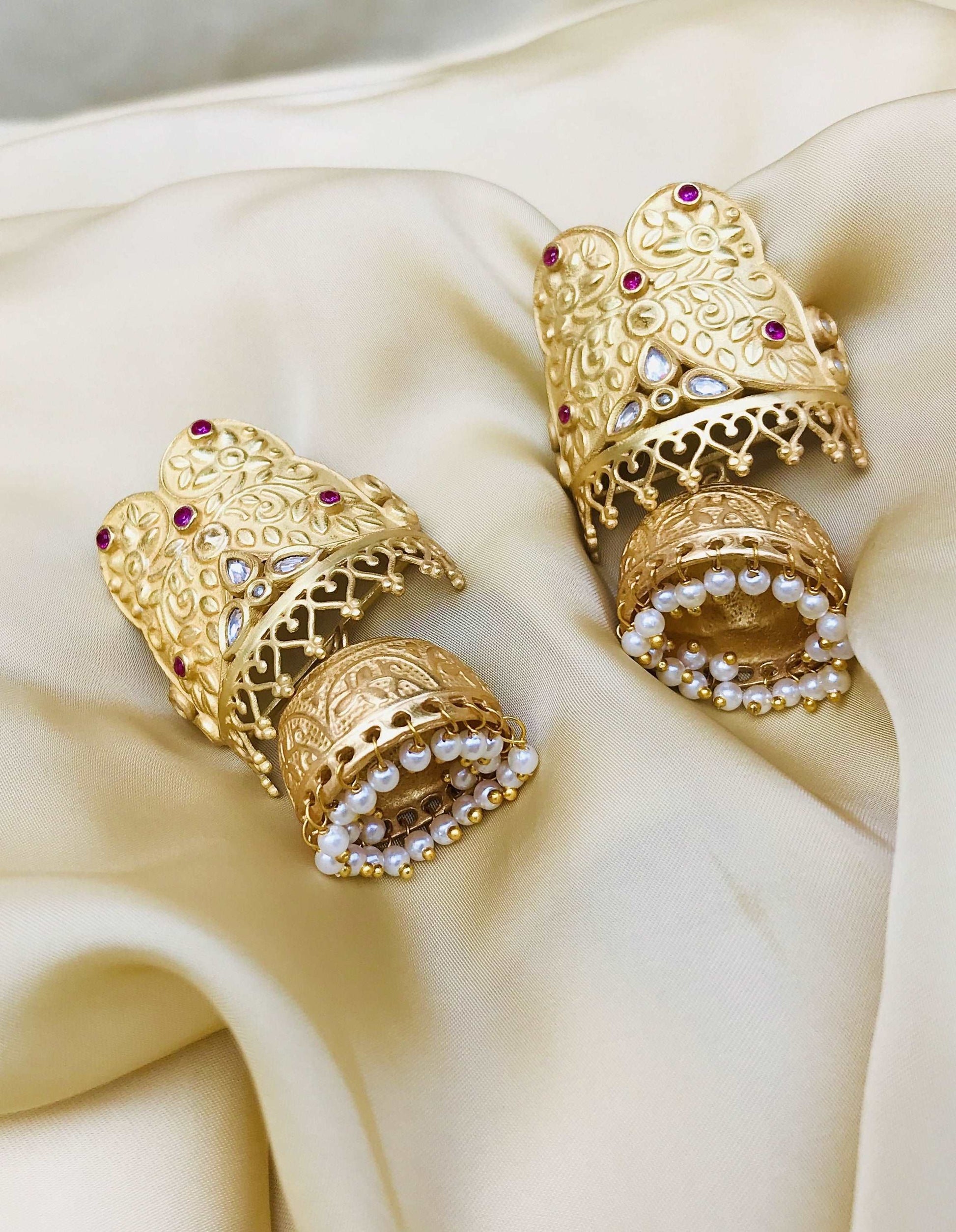 Antique Gold Tone Earrings - Abdesignsjewellery