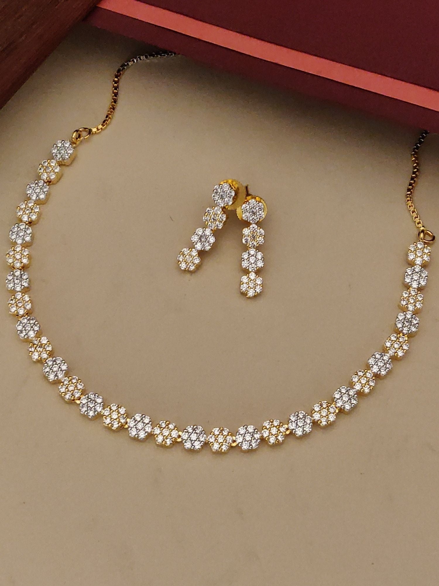 Abdesigns American Diamond Necklace Set