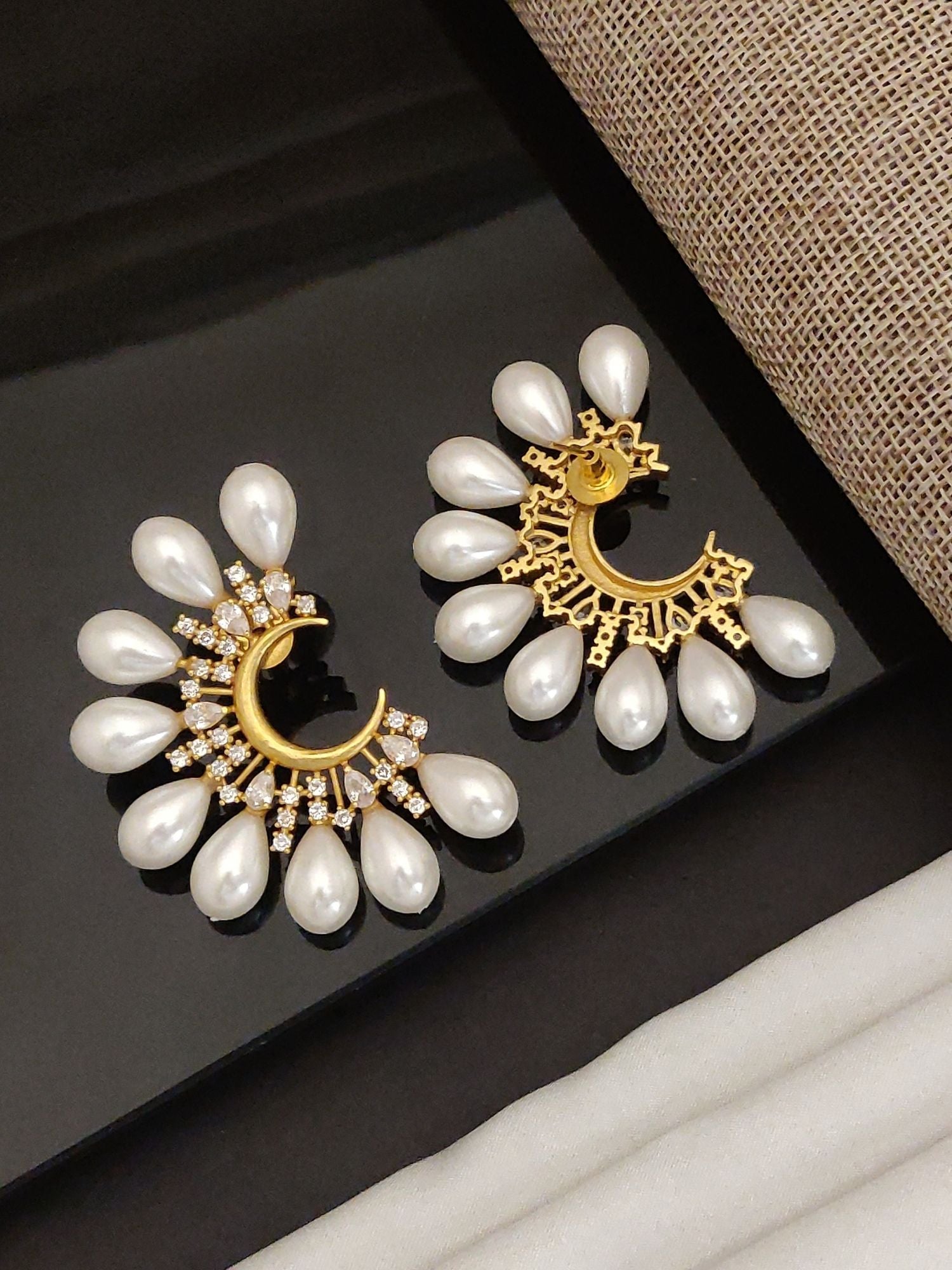 Abdesigns Gold Plated Pearl Earring