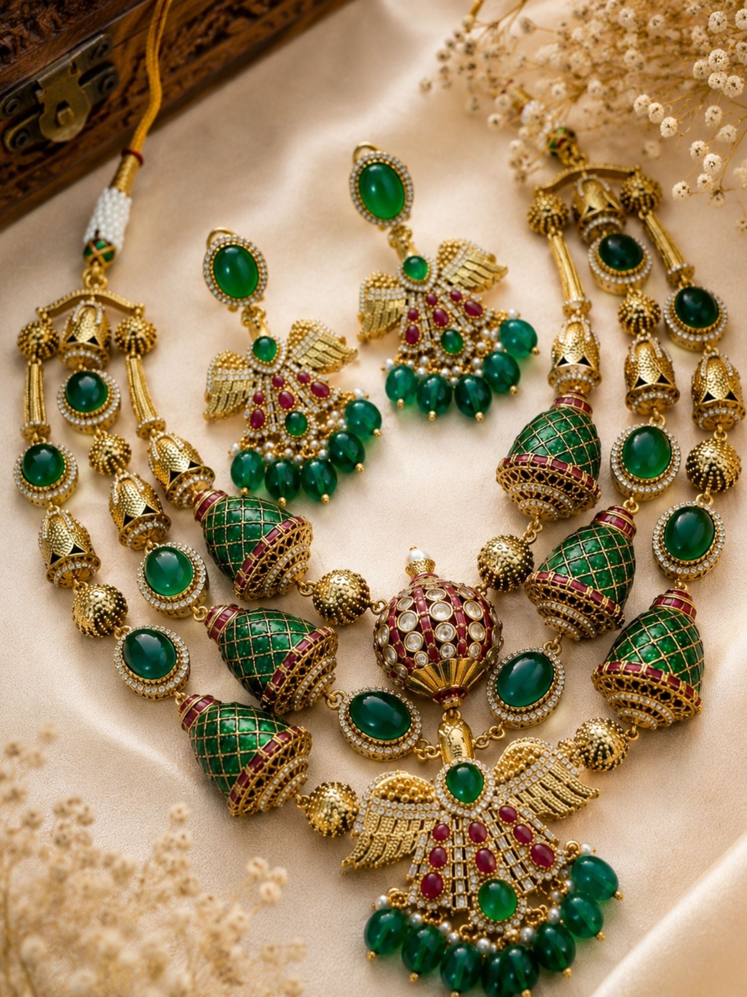 Green Stone Temple Necklace Set | Abdesigns