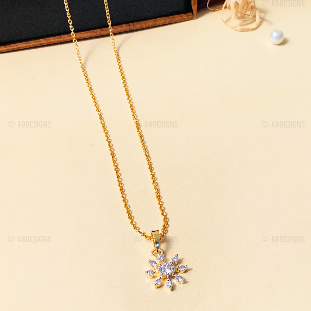 Luxurious High-Quality Gold Plated Pendant Chain