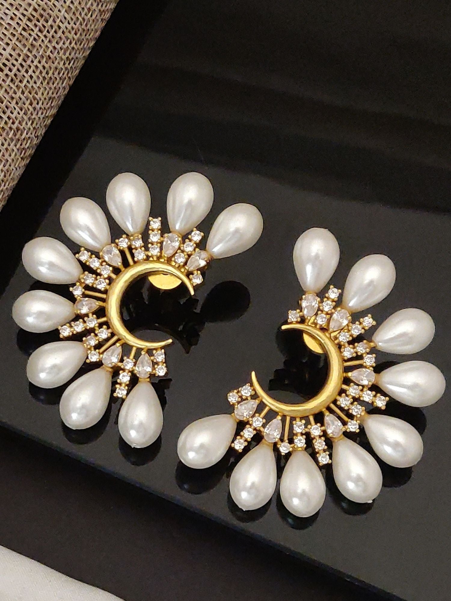 Abdesigns Gold Plated Pearl Earring