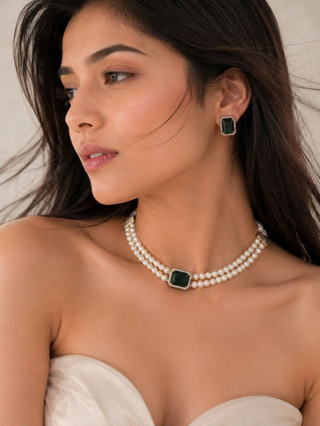 Abdesigns Minimal Oxidsed Gold Emerald Pearl Choker Set