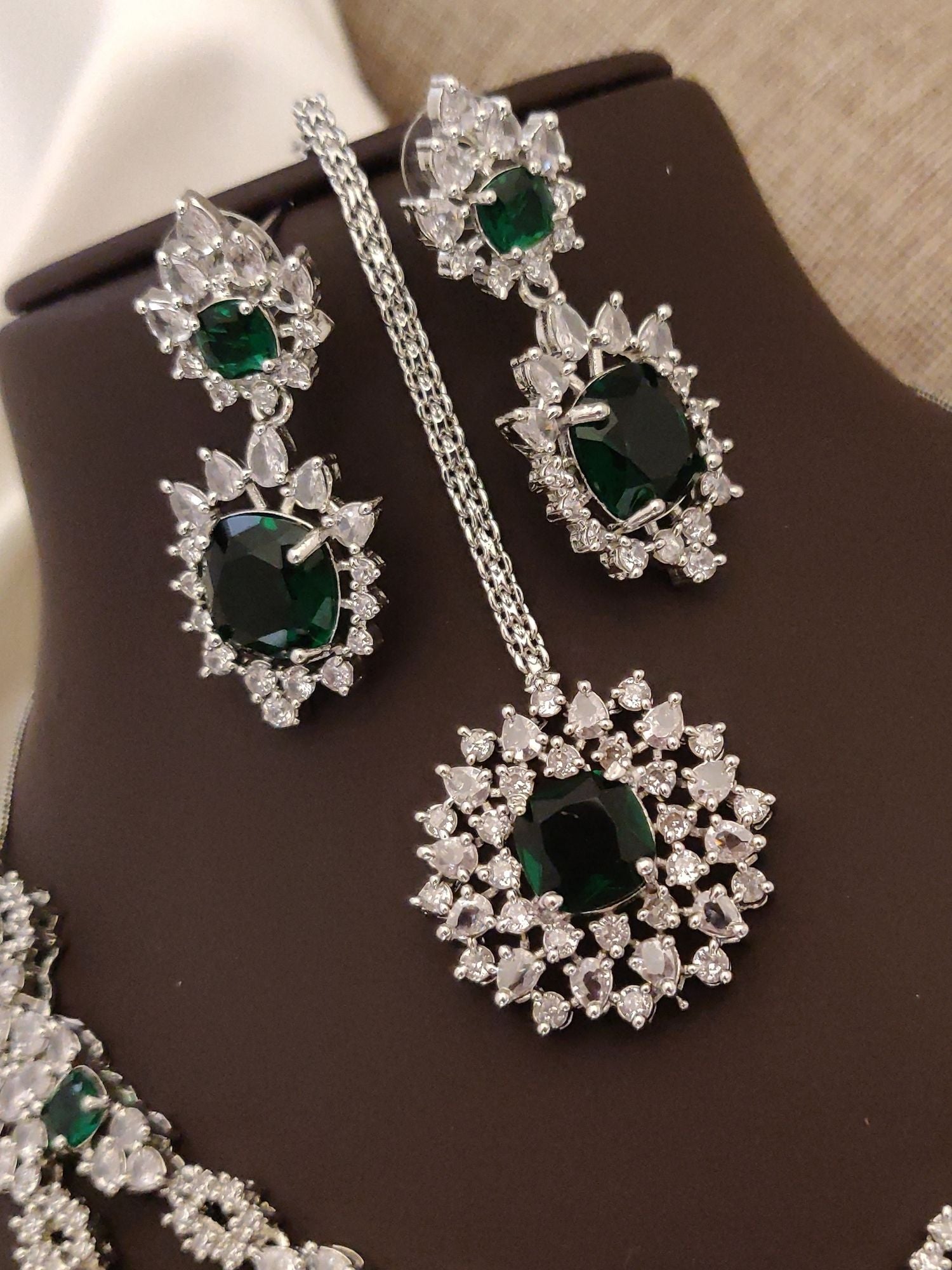 Abdesigns Silver Plated American Diamond Necklace Set