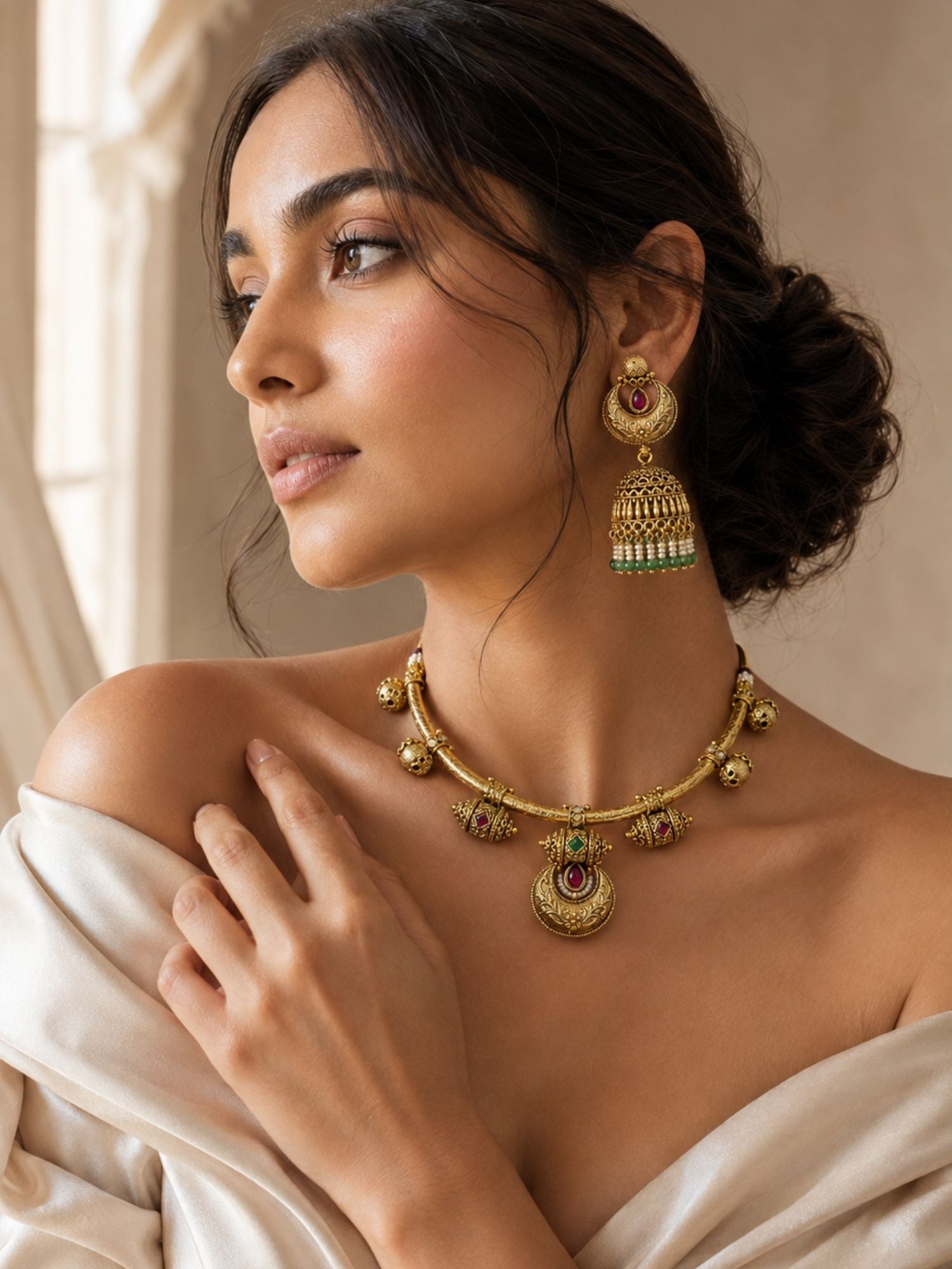 Traditional Gold Plated Temple Hasli Necklace Set for Women