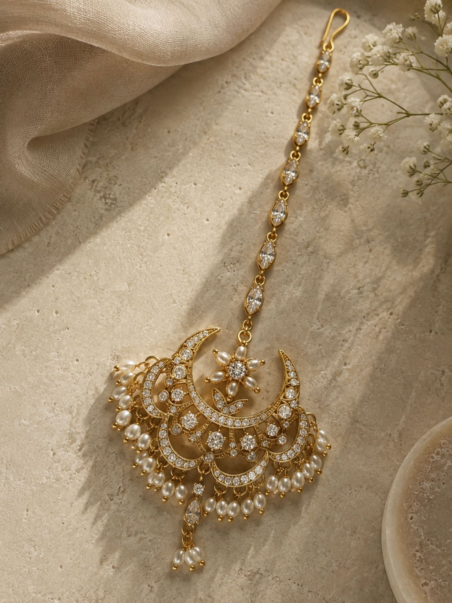 Gold Plated Kundan Pearl Chandbali Choker Jewellery Set for Women