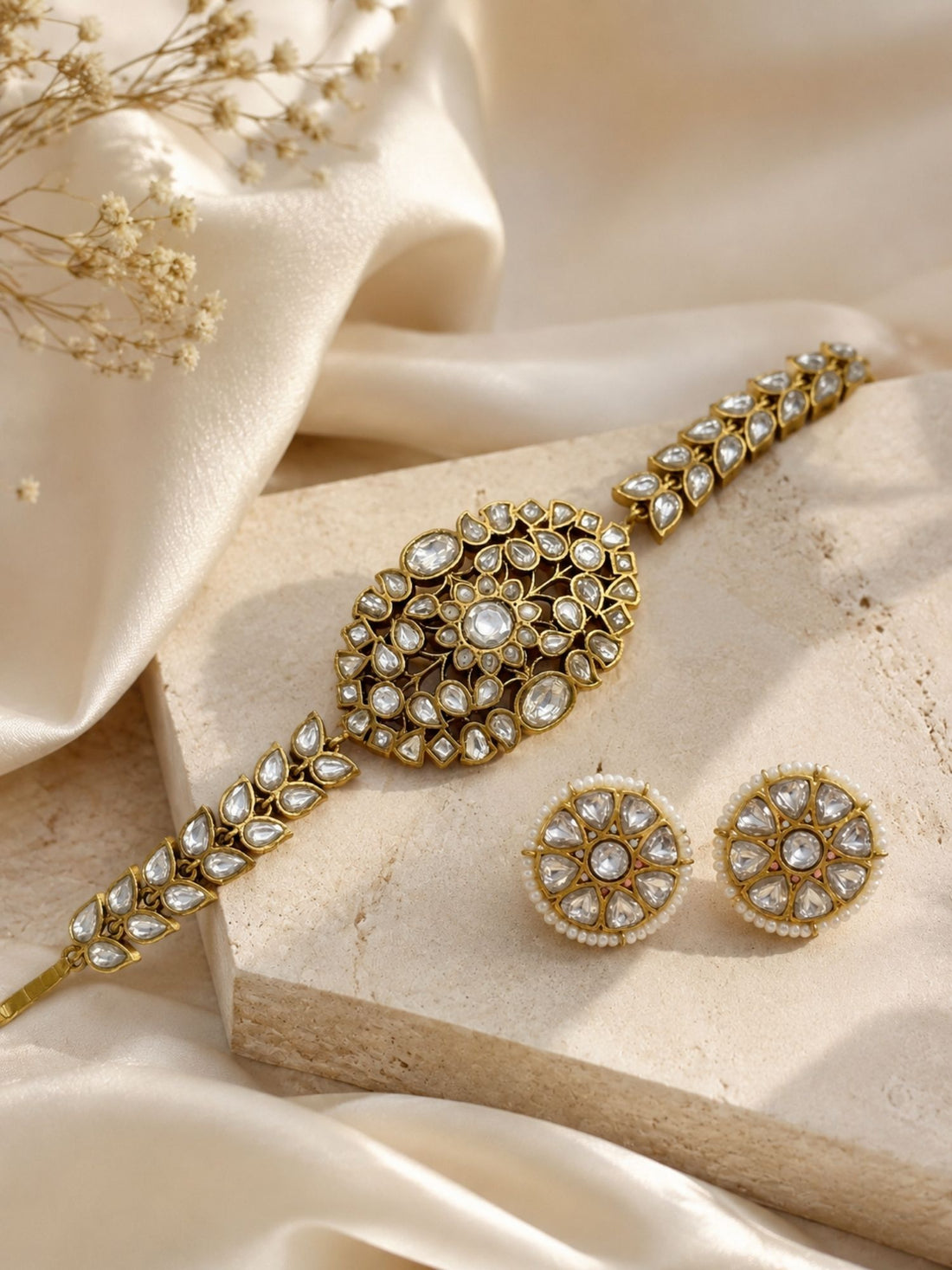Victorian gold plated Kundan floral choker necklace set with stud earrings – Abdesigns Jewellery