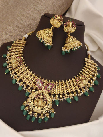 Abdesigns Gold Plated KempStone Stone Necklace Set