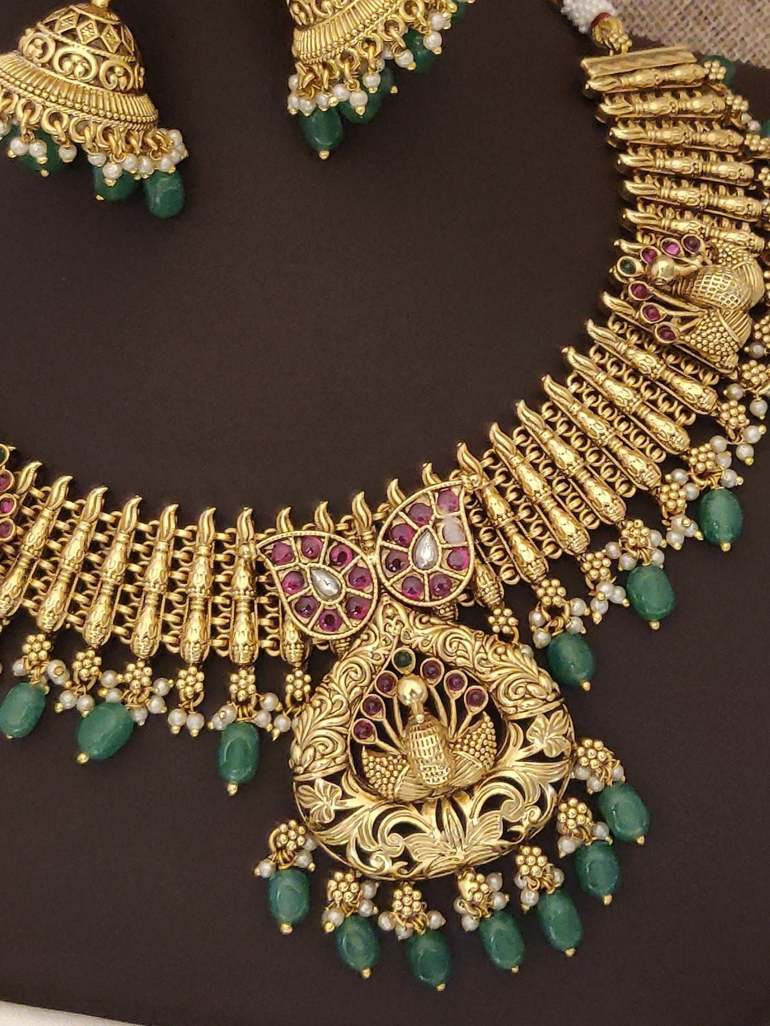 Abdesigns Gold Plated KempStone Stone Necklace Set