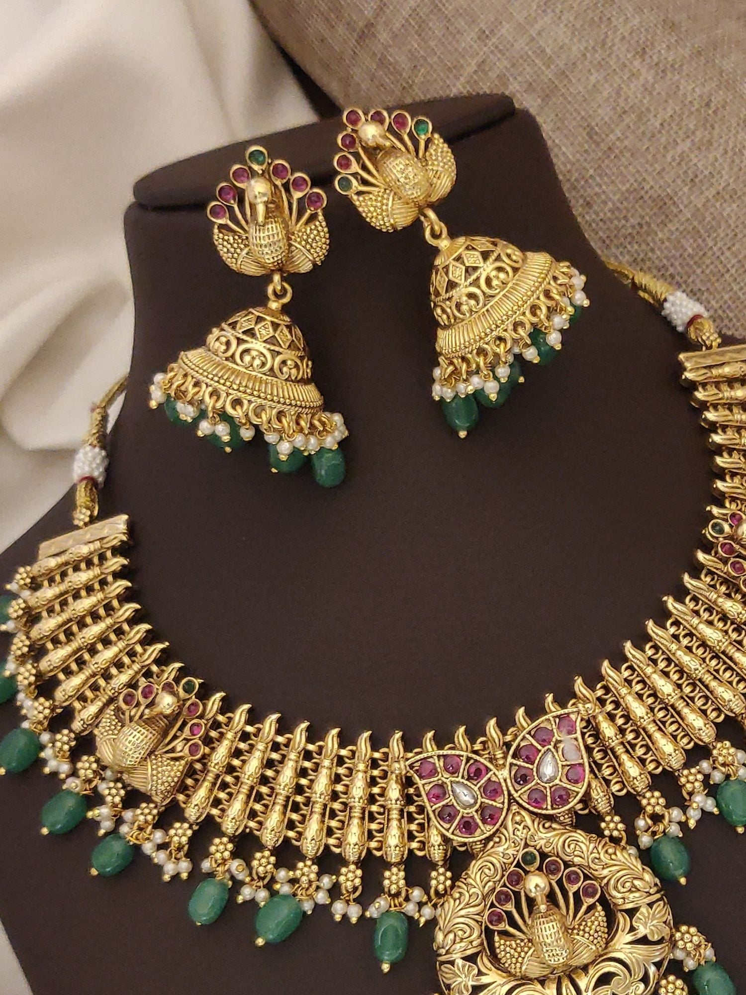 Abdesigns Gold Plated KempStone Stone Necklace Set