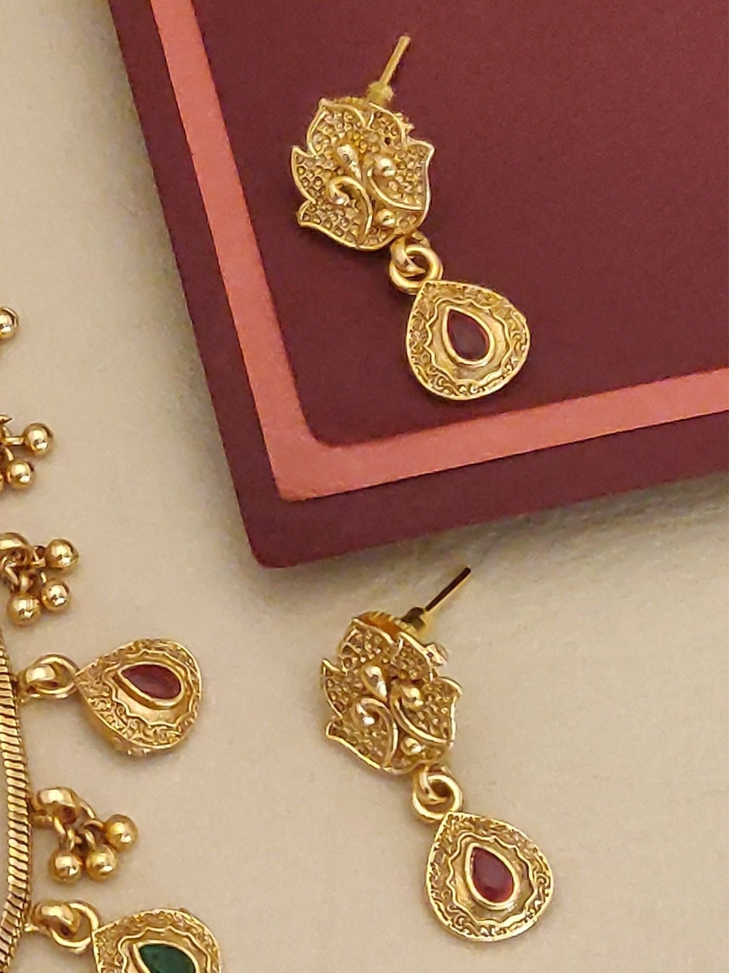 Abdesigns PaachiKundan Gold Plated Necklace Set