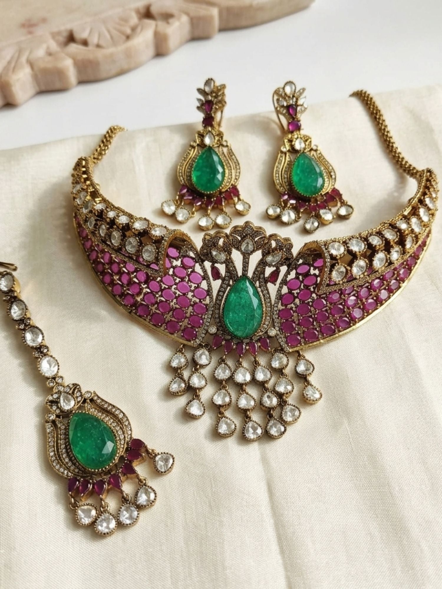 Abdesigns Heavy Bridal Choker Set with Maang Tikka & Earrings