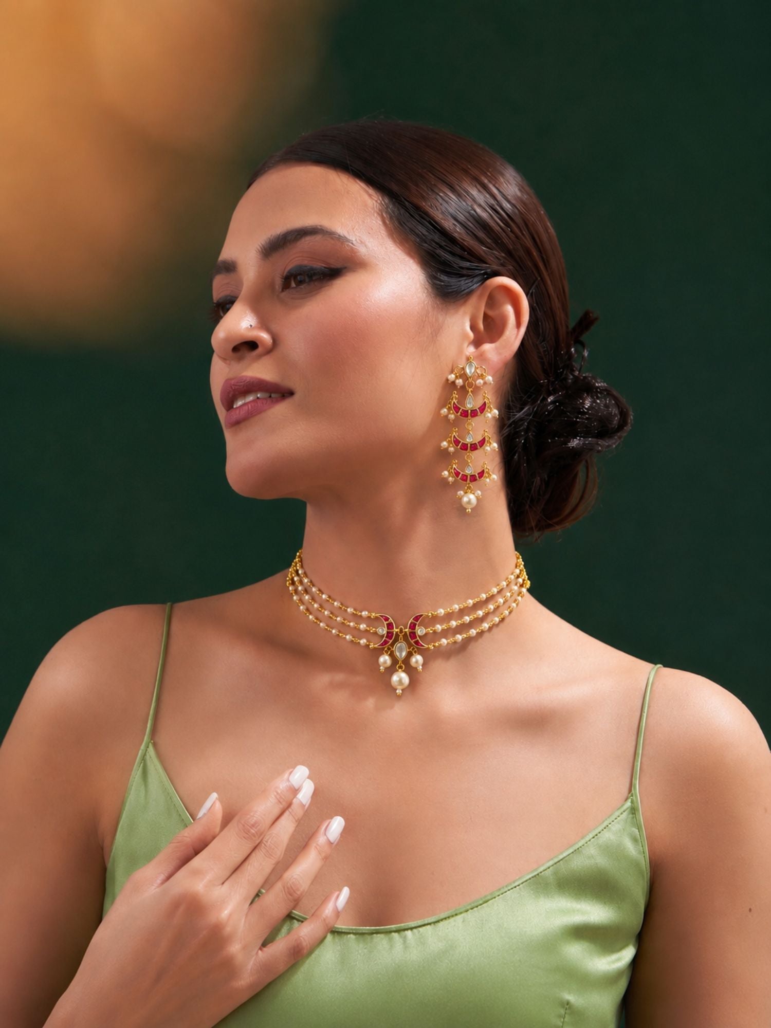 Gold Plated Red Kundan Chand Pearl Choker Necklace Set with Earrings