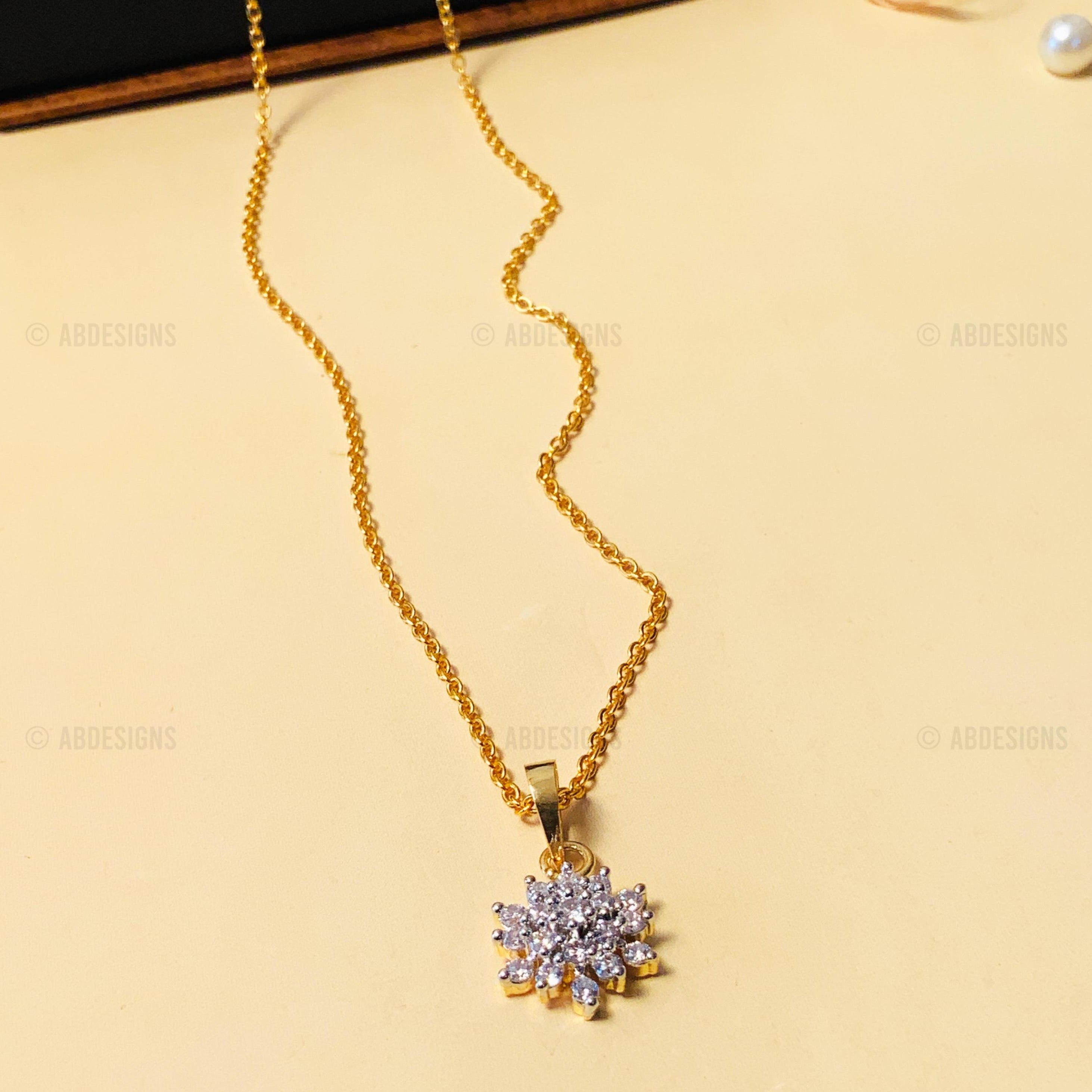 Precious High-Quality Gold Plated Pendant Chain