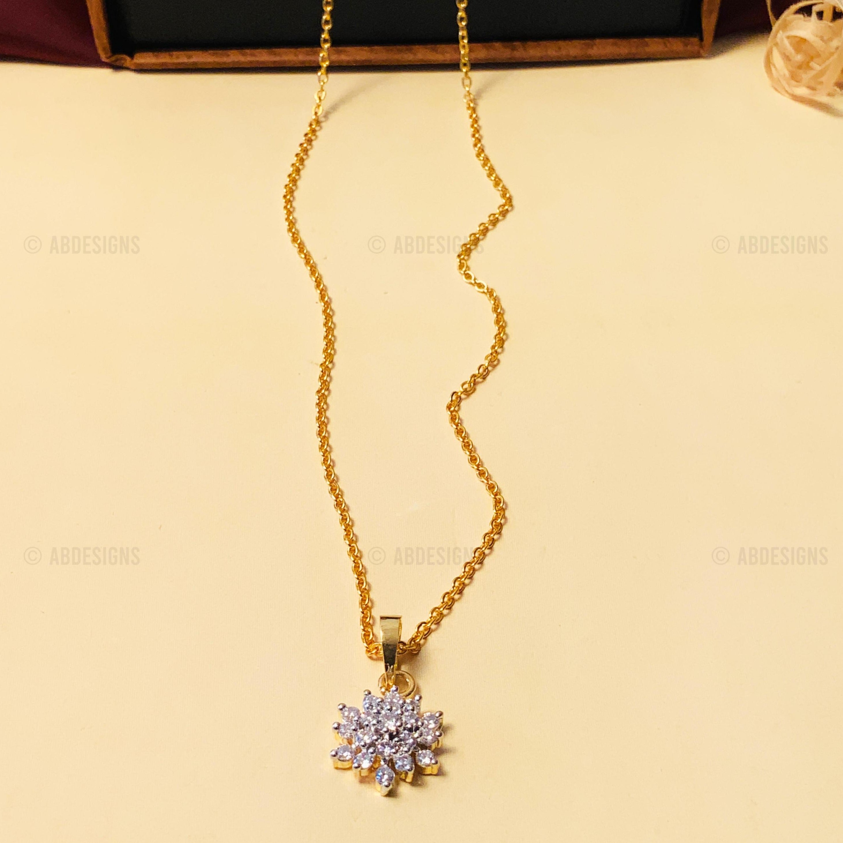Precious High-Quality Gold Plated Pendant Chain