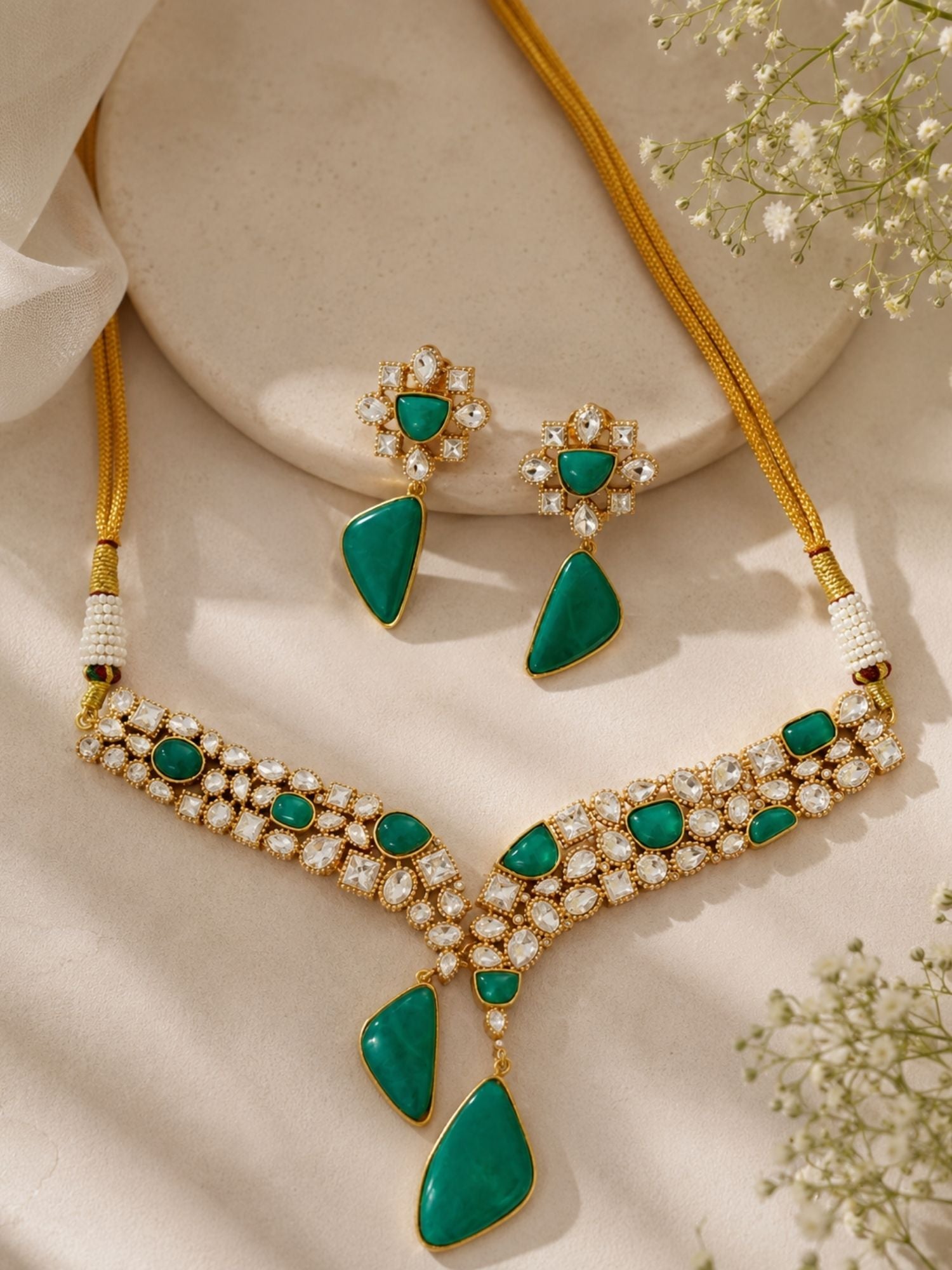 Emerald Green Kundan Necklace Set | Abdesigns