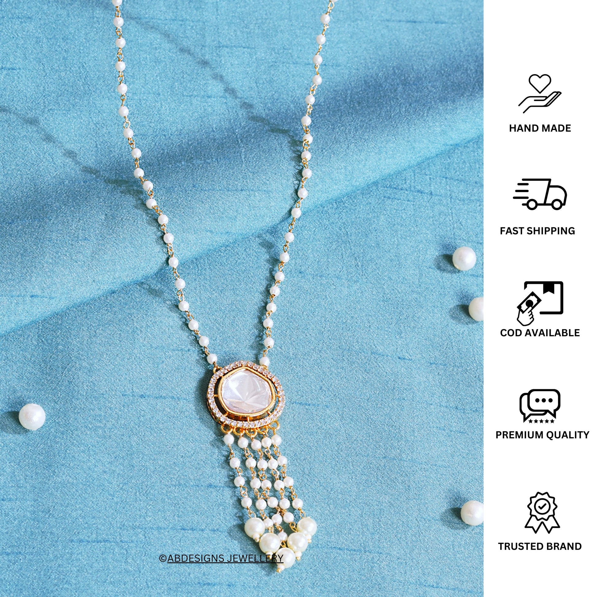 Abdesigns Pendant Set