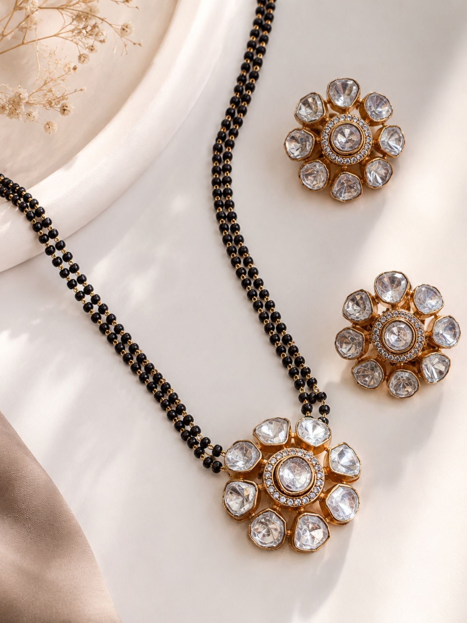 Classic Polki Flower Design Mangalsutra & Earrings