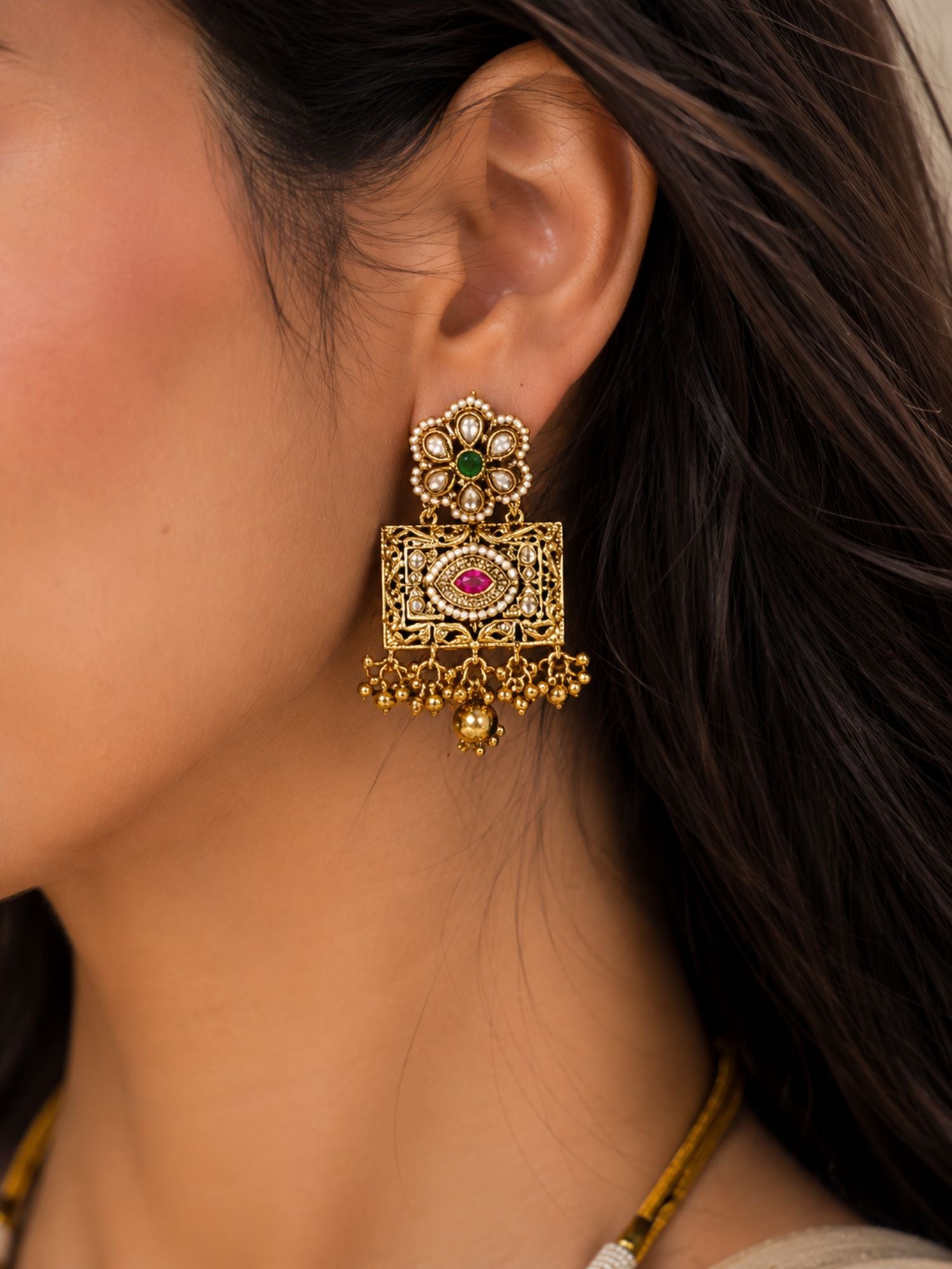 Antique Gold Ahmedabadi Polki Long Flower Necklace Set | Abdesigns