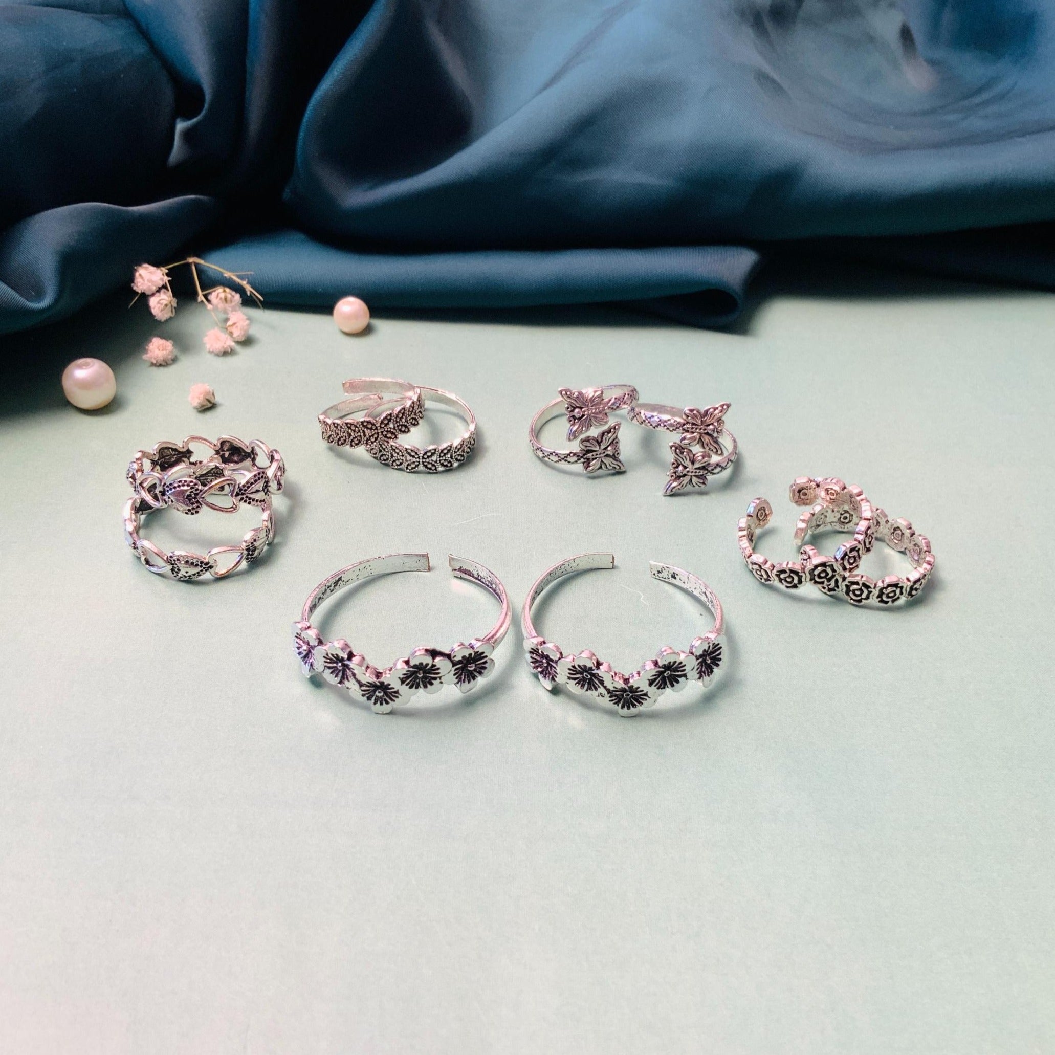 Attractive Silver Oxidised Pack of 5 Pairs Toe Rings Combo - Abdesignsjewellery