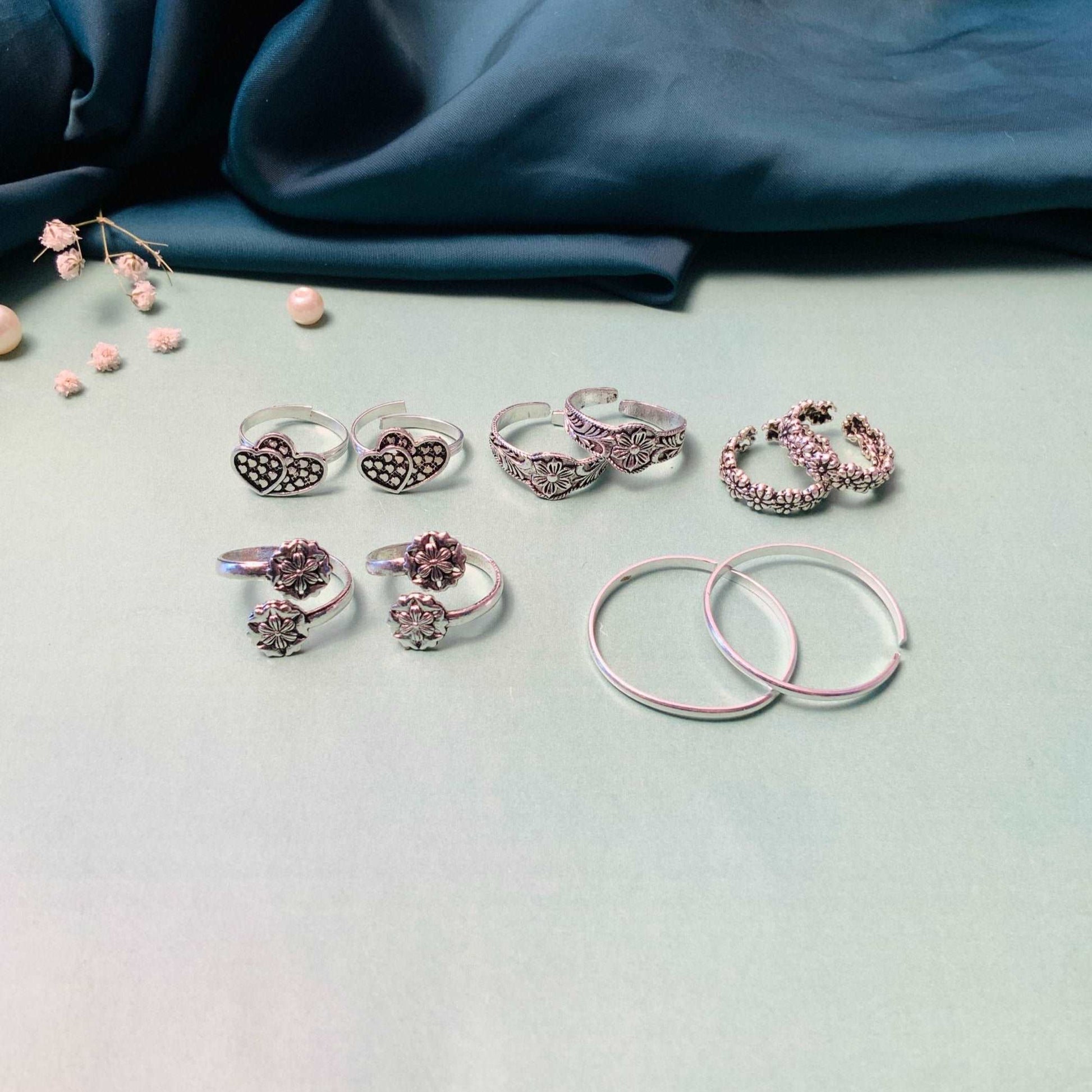 Adorable Silver Oxidised Pack of 5 Pairs Toe Rings Combo - Abdesignsjewellery