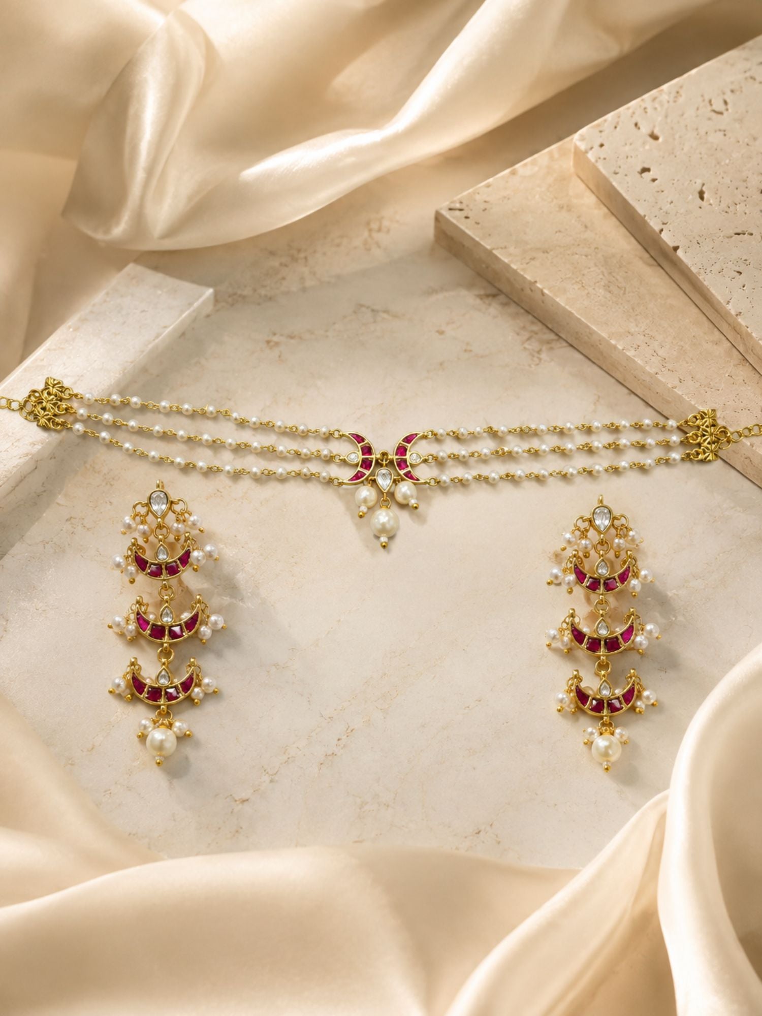 Gold Plated Red Kundan Chand Pearl Choker Necklace Set with Earrings
