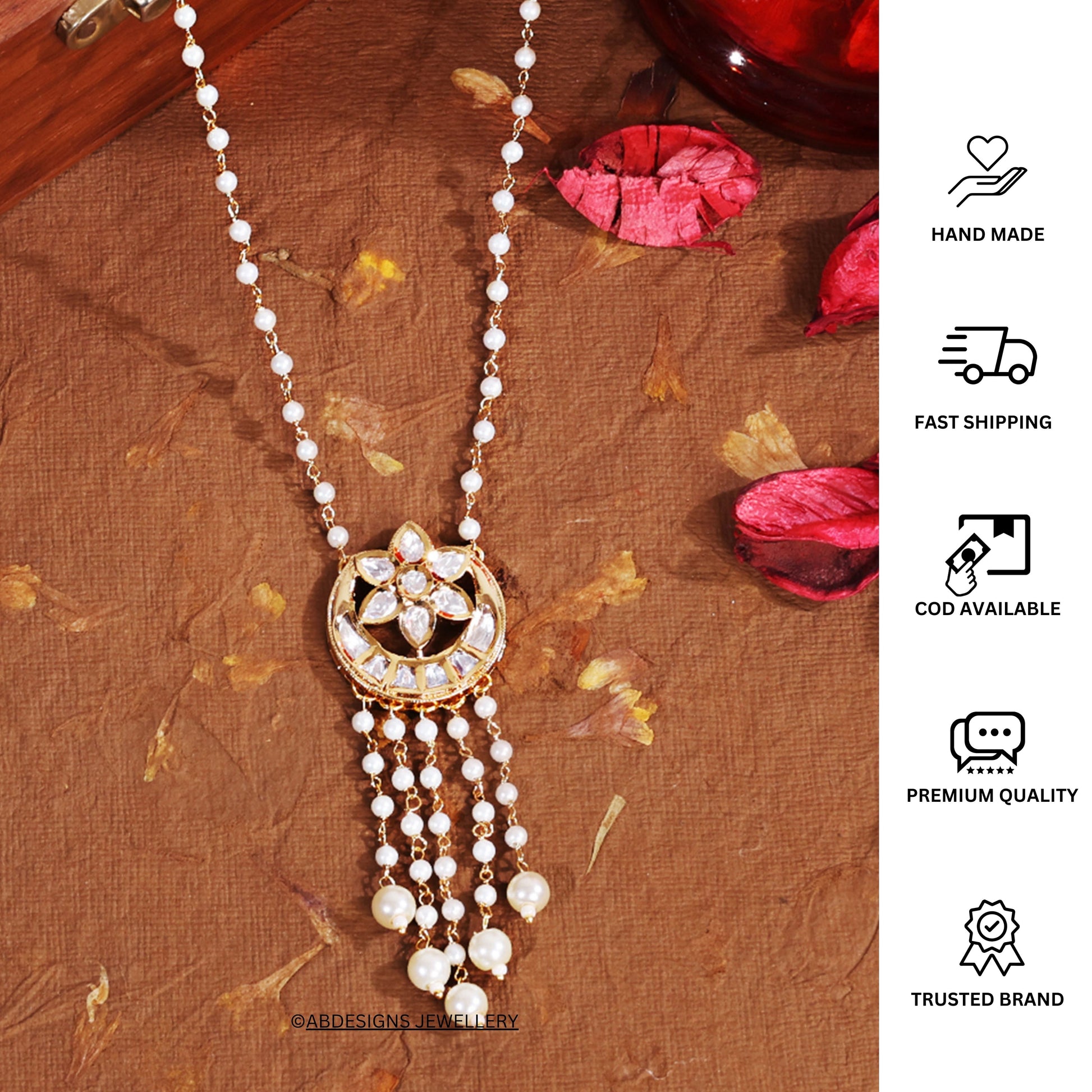 Abdesigns Pendant Set