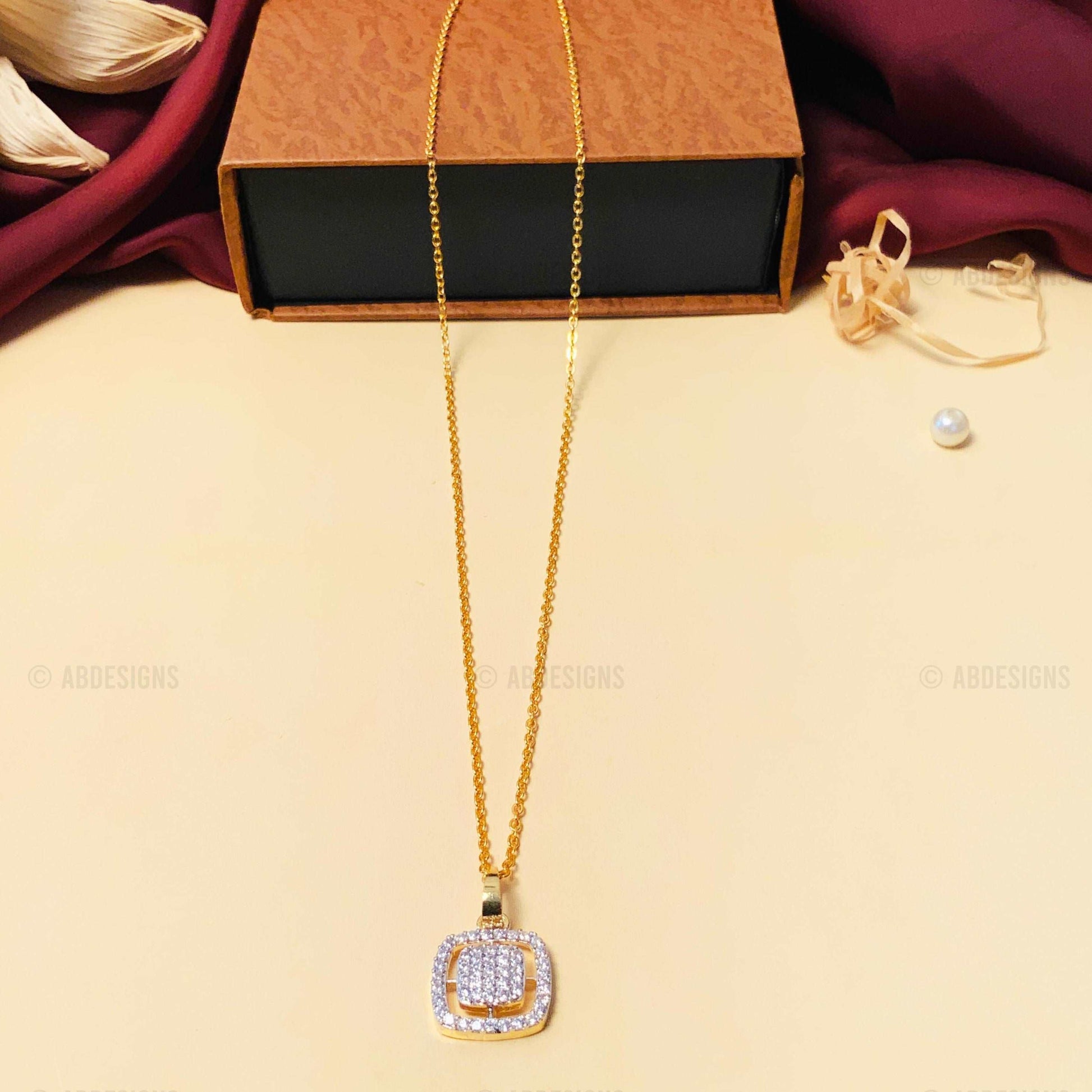 Alluring High-Quality Gold Plated Pendant Chain - Abdesignsjewellery