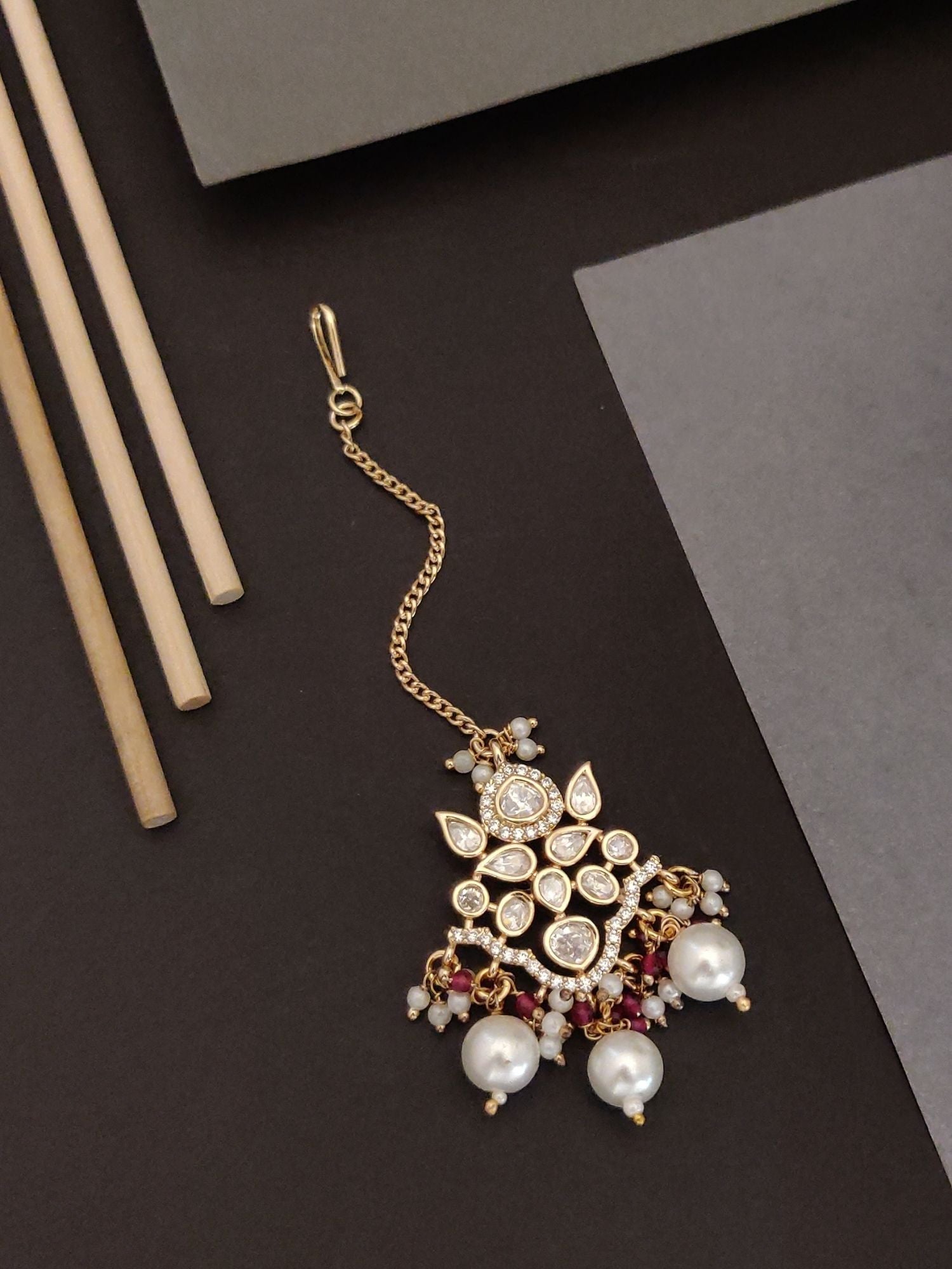 Abdesigns Gold Plated Kundan Maangtikka