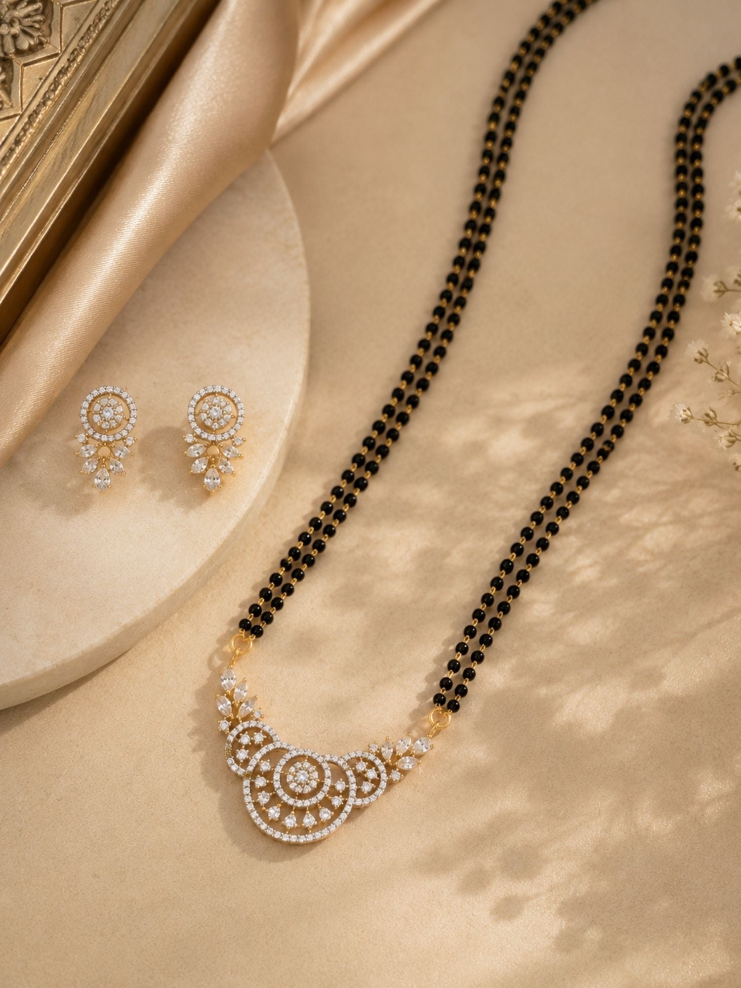 Gold Rich Pendant Mangalsutra Set – Party Daily Glam | Abdesigns