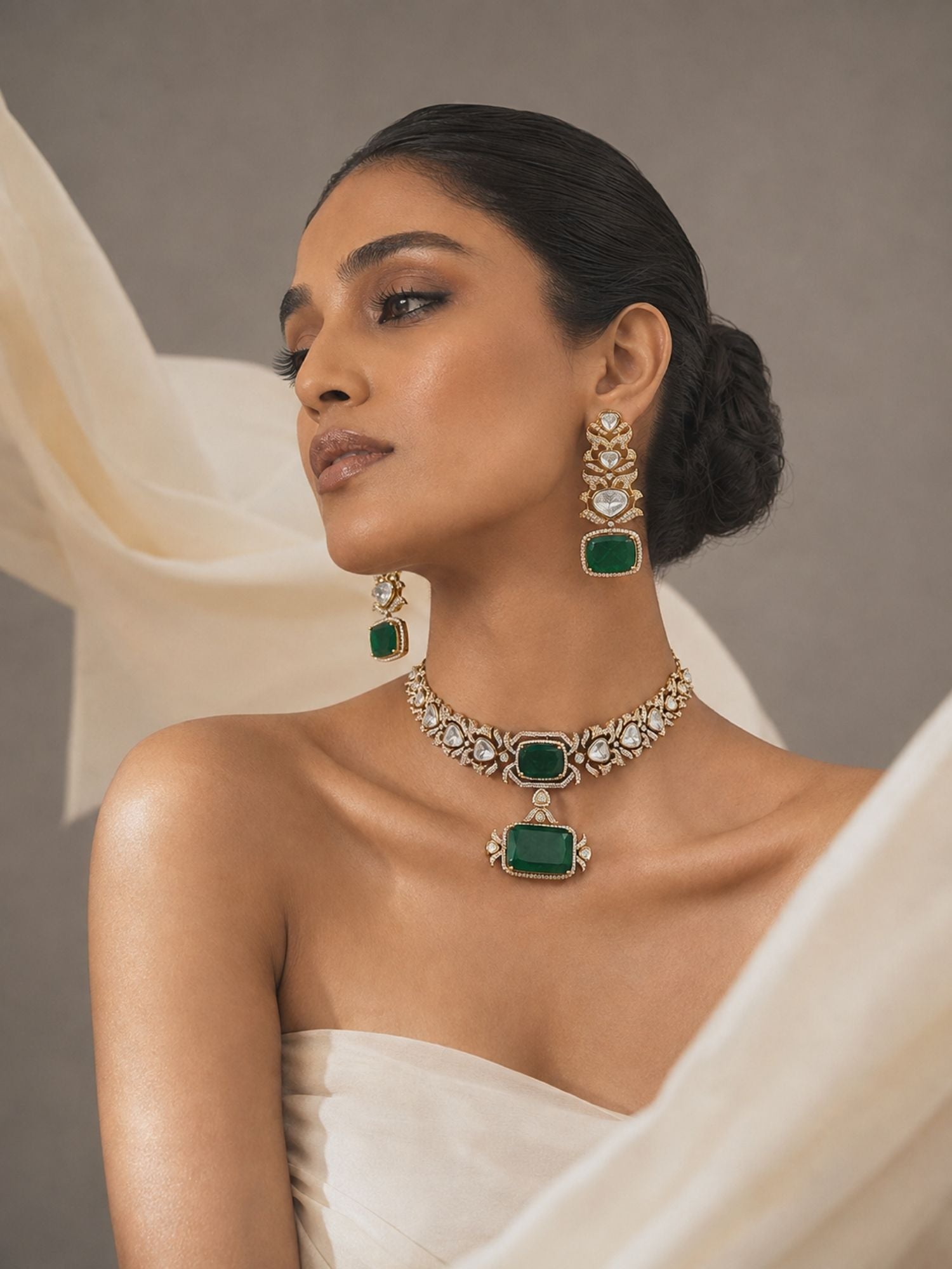 Gold Plated Green Stone Kundan Choker Necklace Set with Earrings