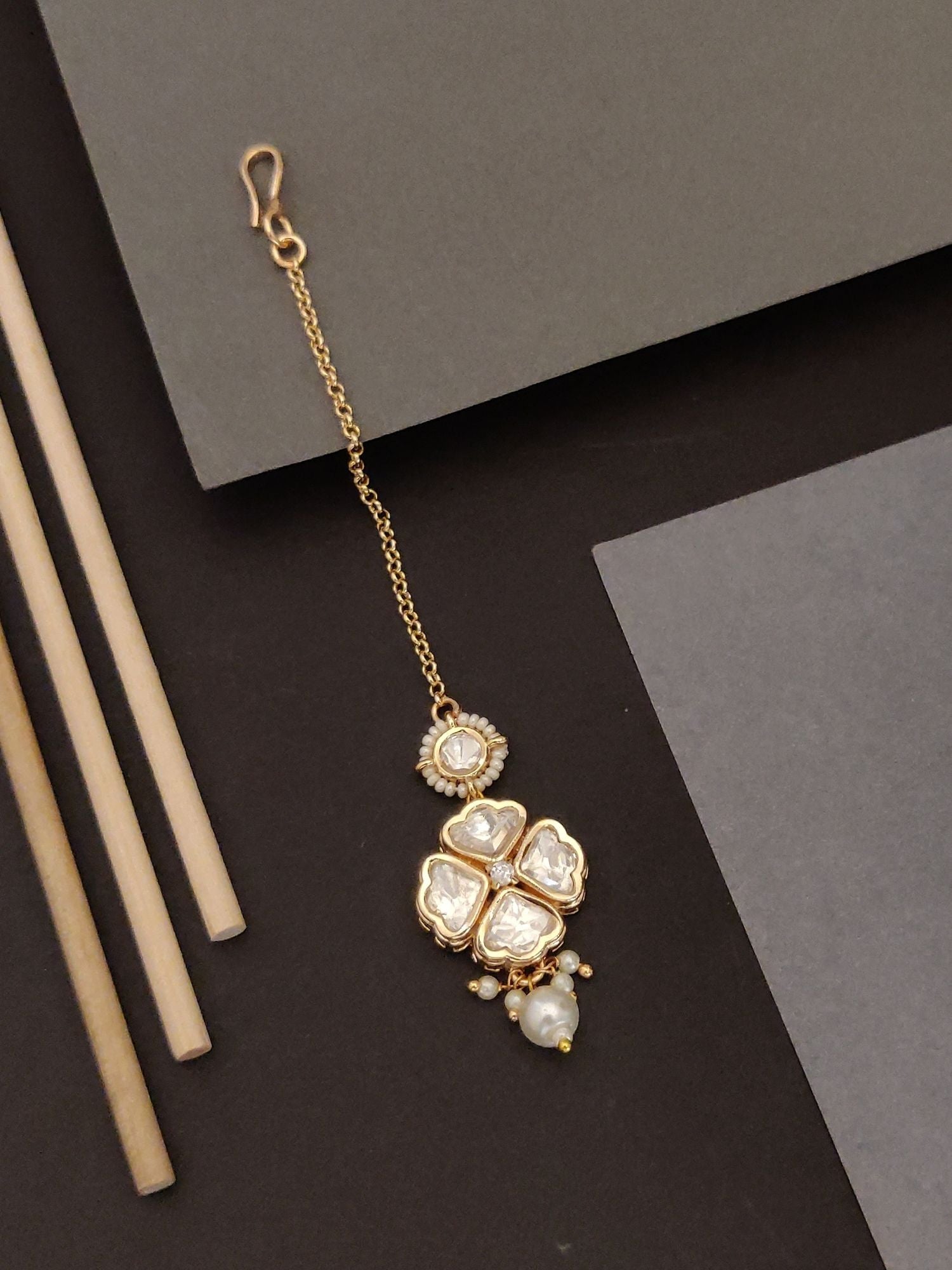 Abdesigns Gold Plated Kundan Maangtikka