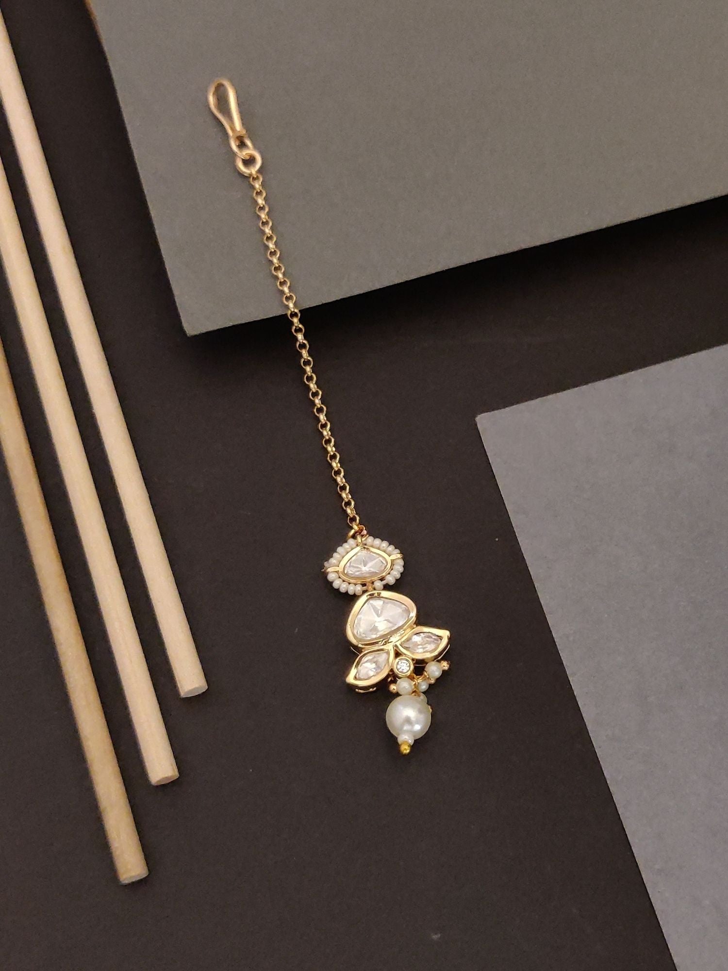 Abdesigns Gold Plated Kundan Maangtikka