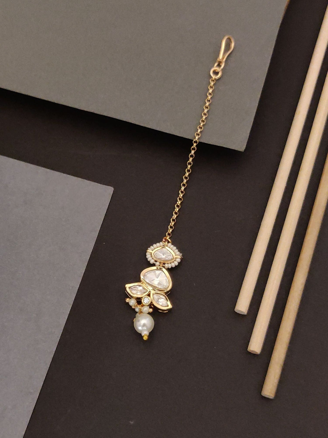 Abdesigns Gold Plated Kundan Maangtikka