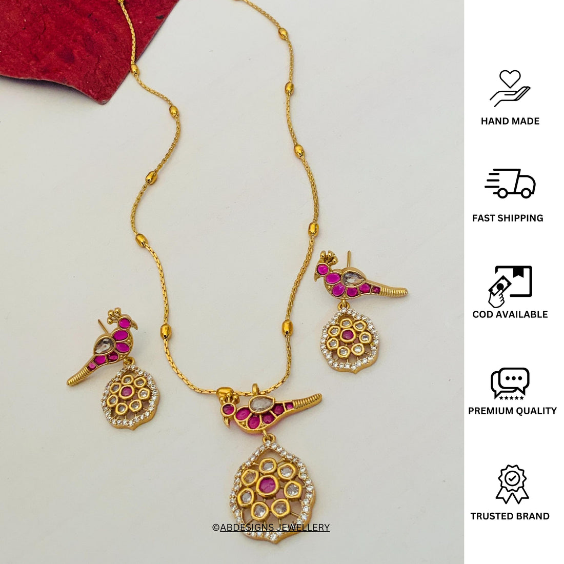 Gold Plated Pachi kundan Pendant Chain